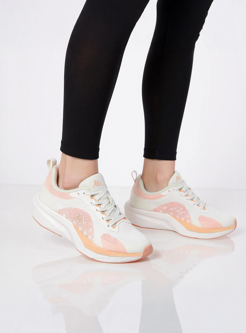 حذاء رياضي برباط إغلاق وتفاصيل شعار للنساء من كابا-women-shoes-sports-image-3