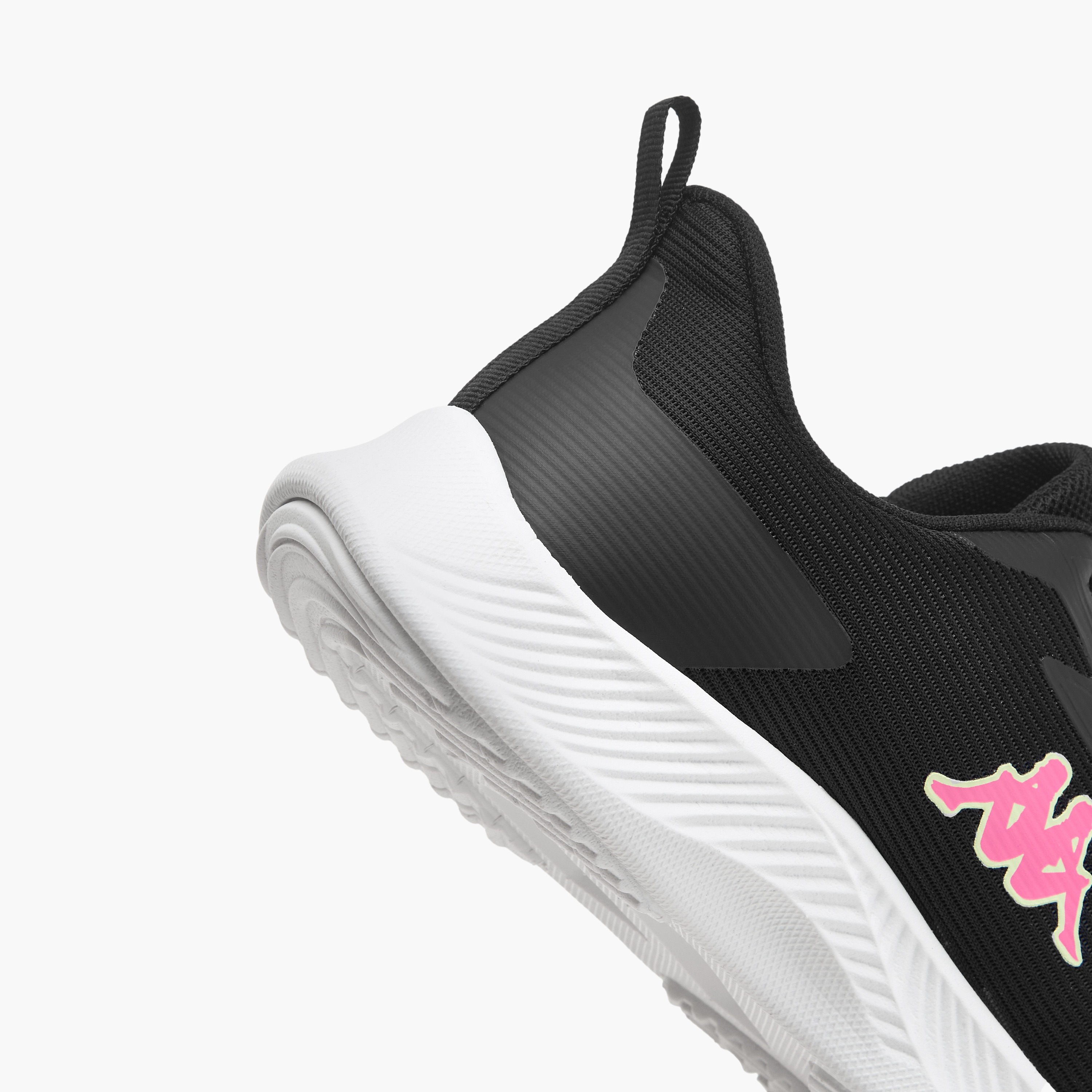 حذاء رياضي بتفاصيل شعار ورباط إغلاق للنساء من كابا-sports-women-shoes-image-5