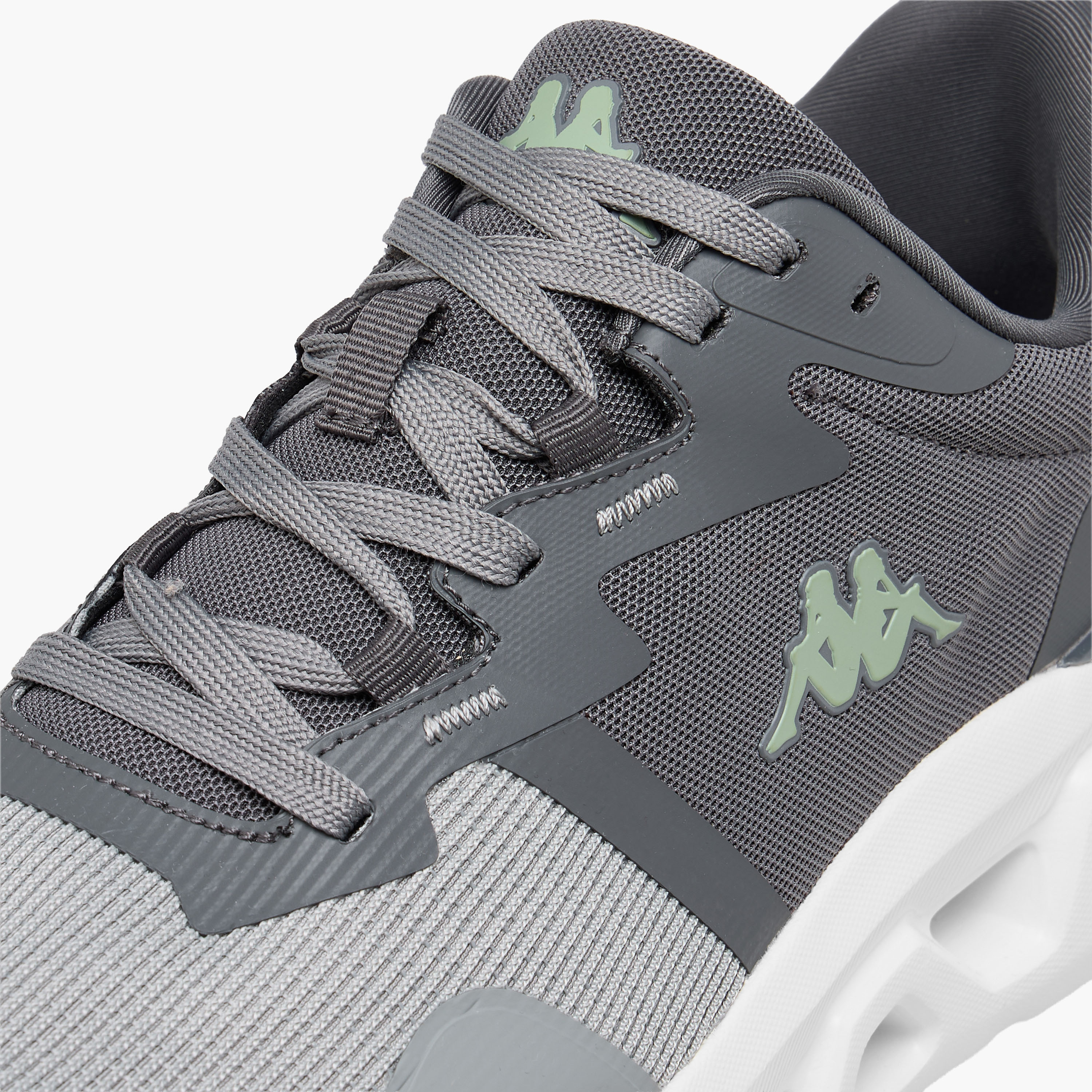 حذاء رياضي بألواح ورباط للرجال من كابا-sports-men-shoes-image-5