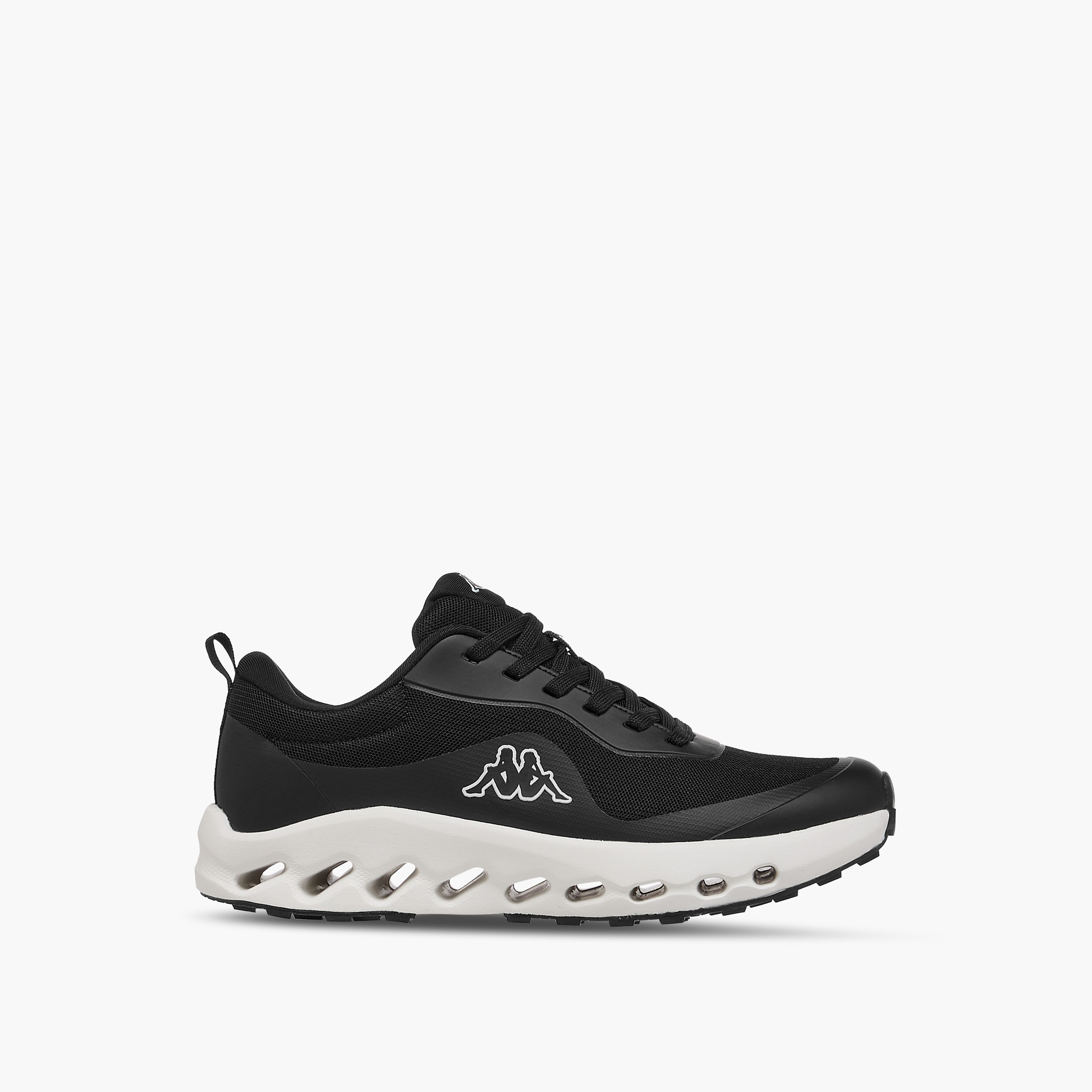 حذاء رياضي برباط إغلاق وتفاصيل شعار للنساء من كابا-women-shoes-sports-image-3