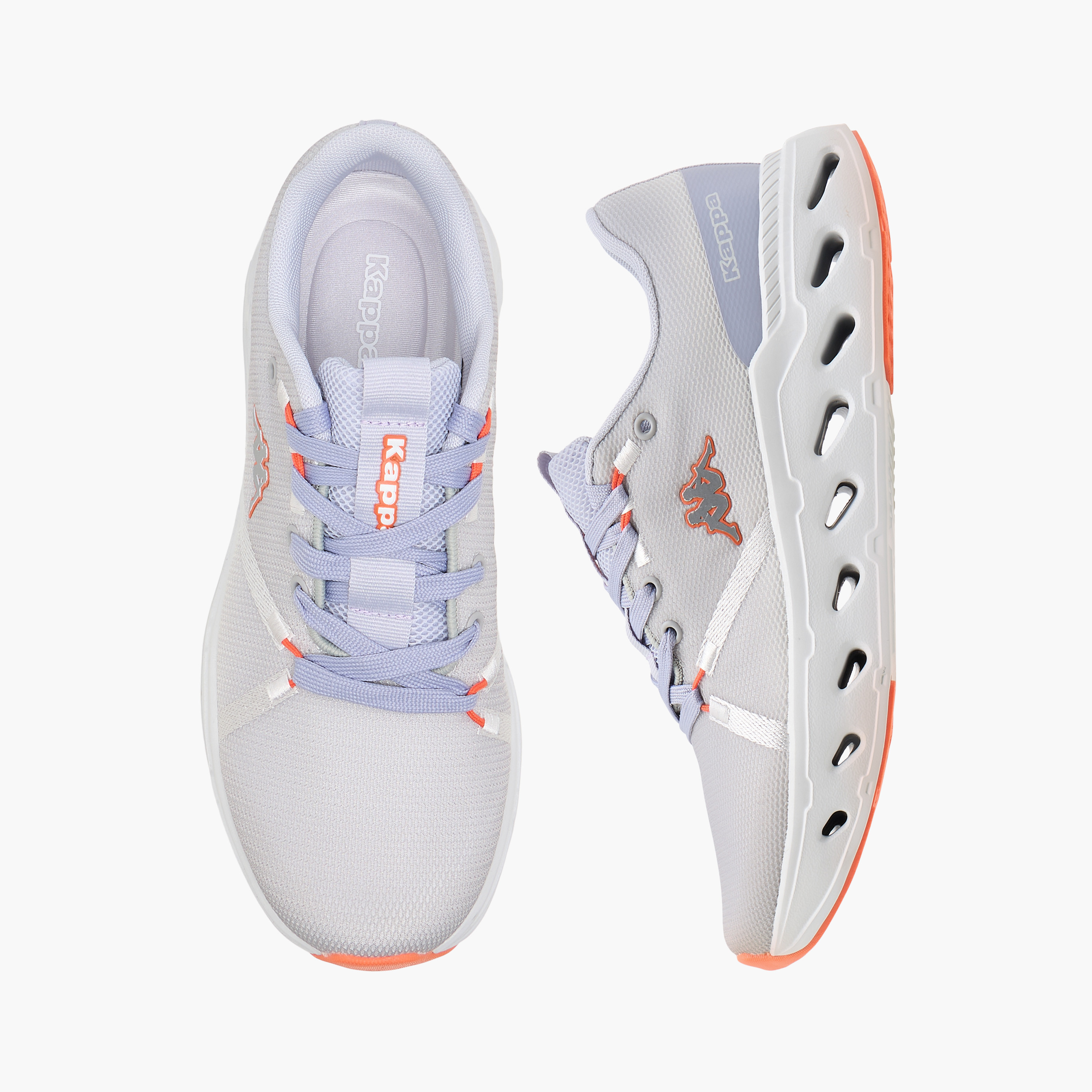 حذاء رياضي بتفاصيل شعار ورباط إغلاق للنساء من كابا-women-shoes-sports-image-1