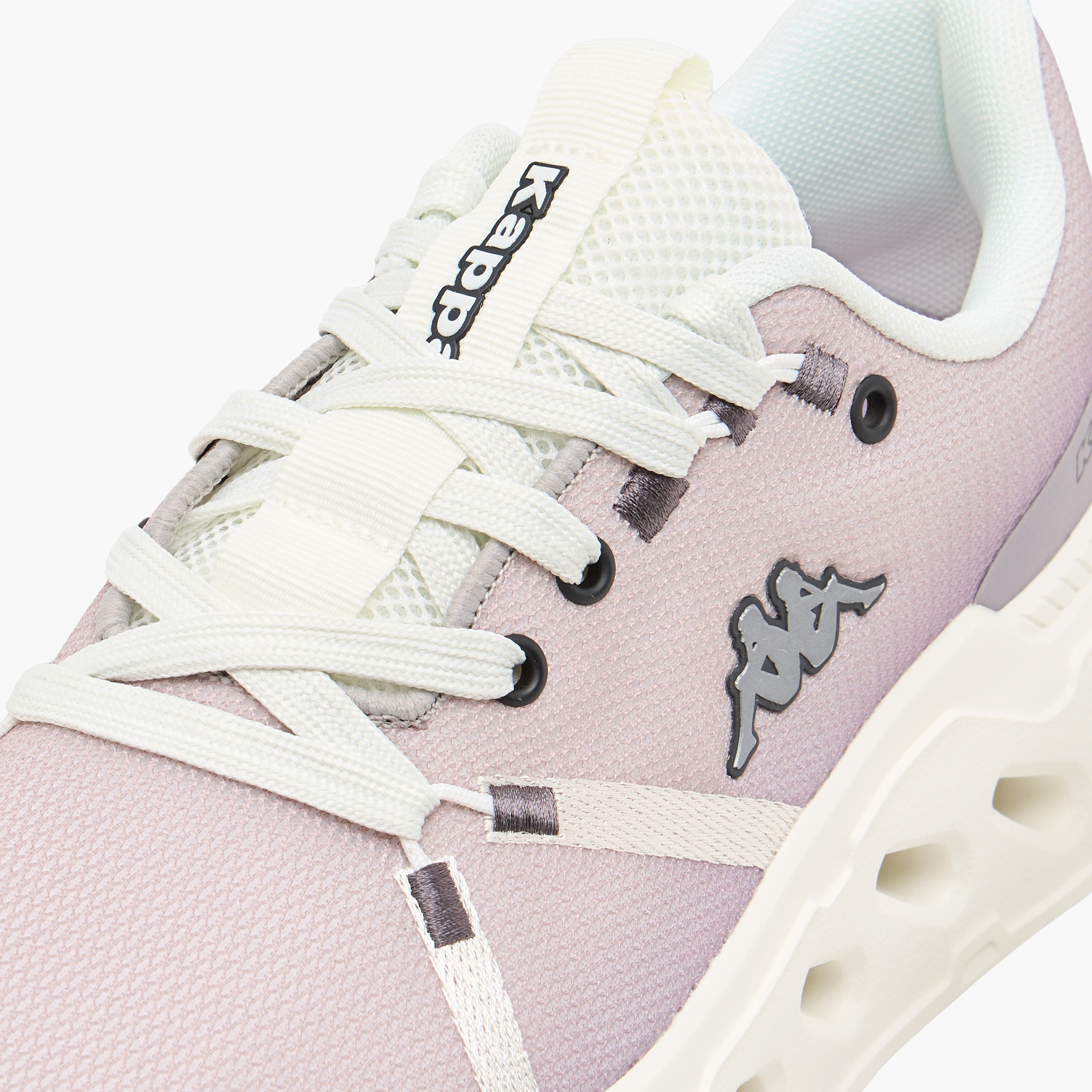 حذاء رياضي برباط إغلاق وتفاصيل شعار للنساء من كابا-women-shoes-sneakers-image-4