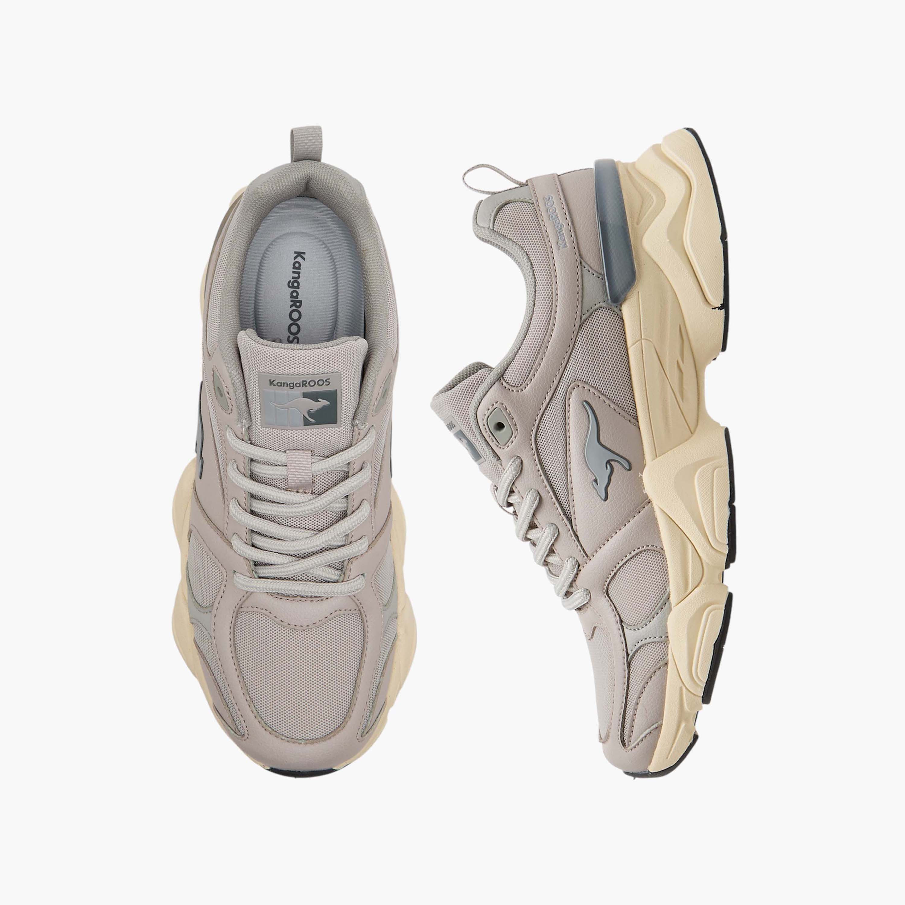 حذاء رياضي برباط إغلاق للنساء من كانجاروز-women-shoes-sports-image-1