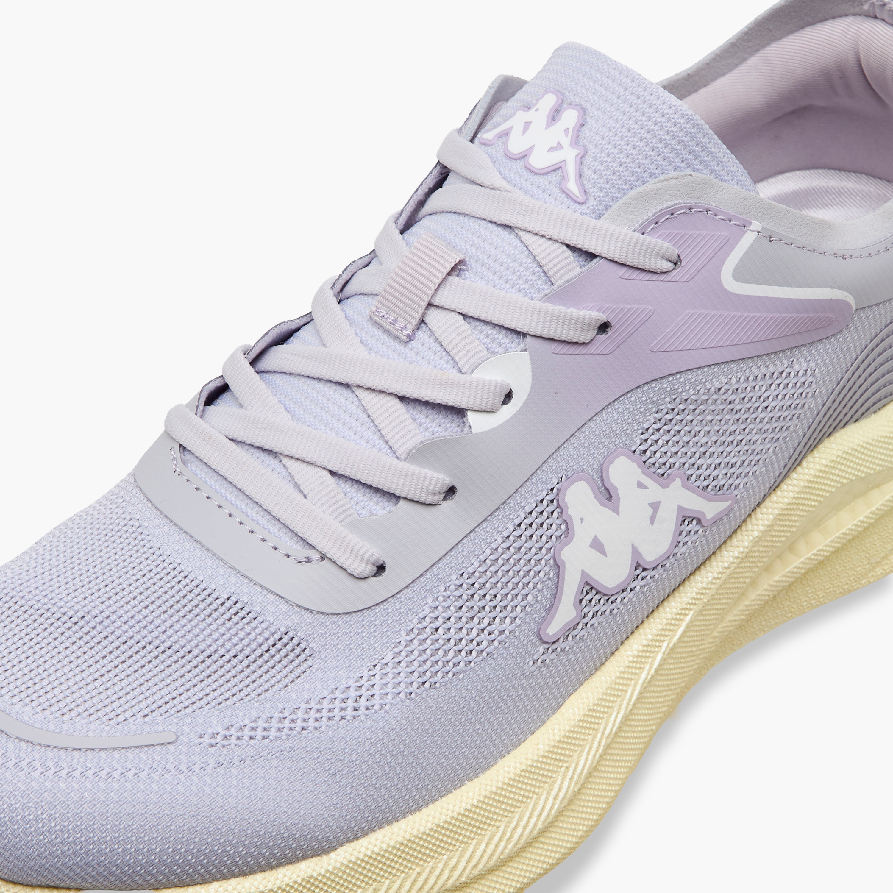 حذاء رياضي برباط إغلاق للنساء من كابا-women-shoes-sports-image-4
