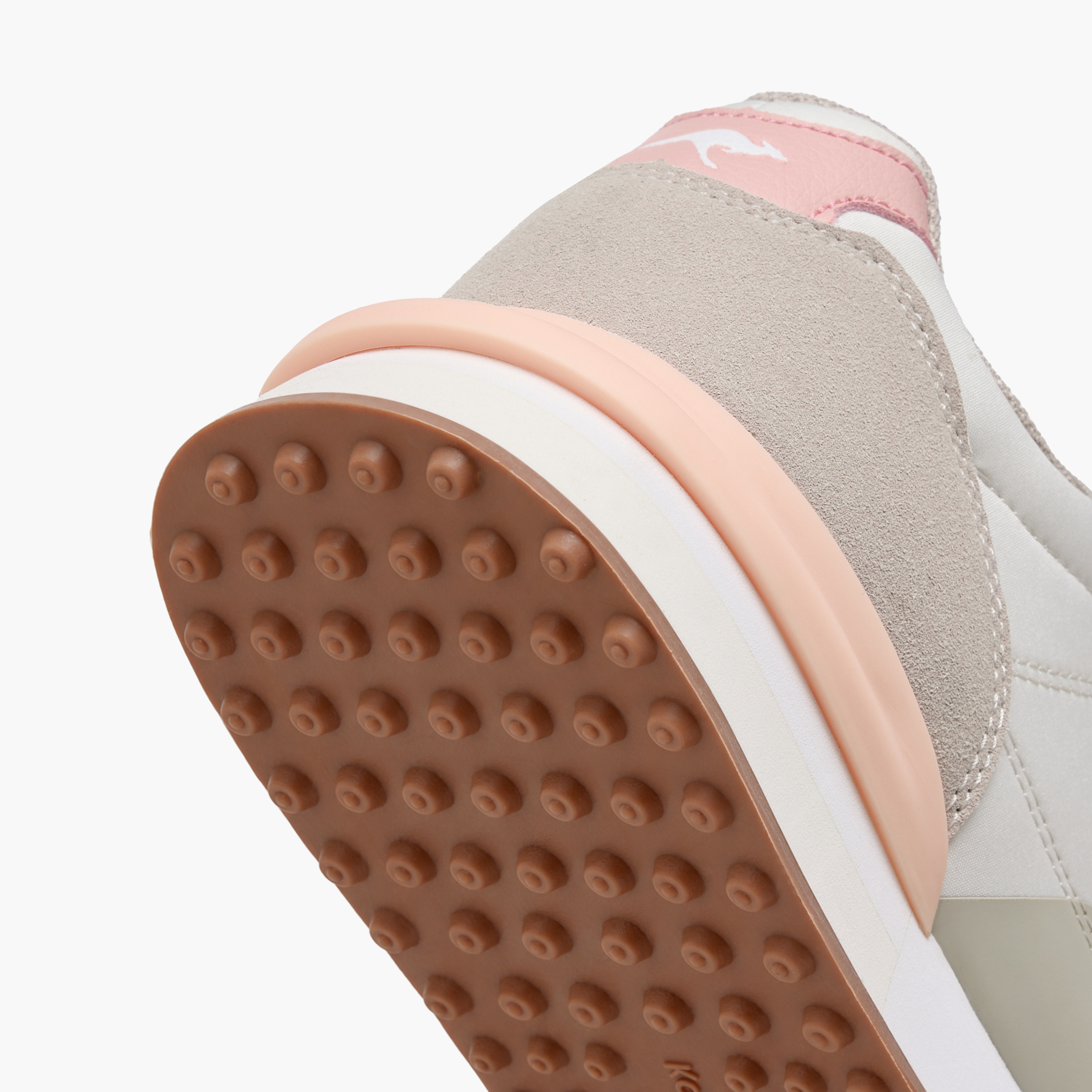 حذاء رياضي بقوالب ملونة ورباط للنساء من كانجاروز-women-shoes-sneakers-image-5
