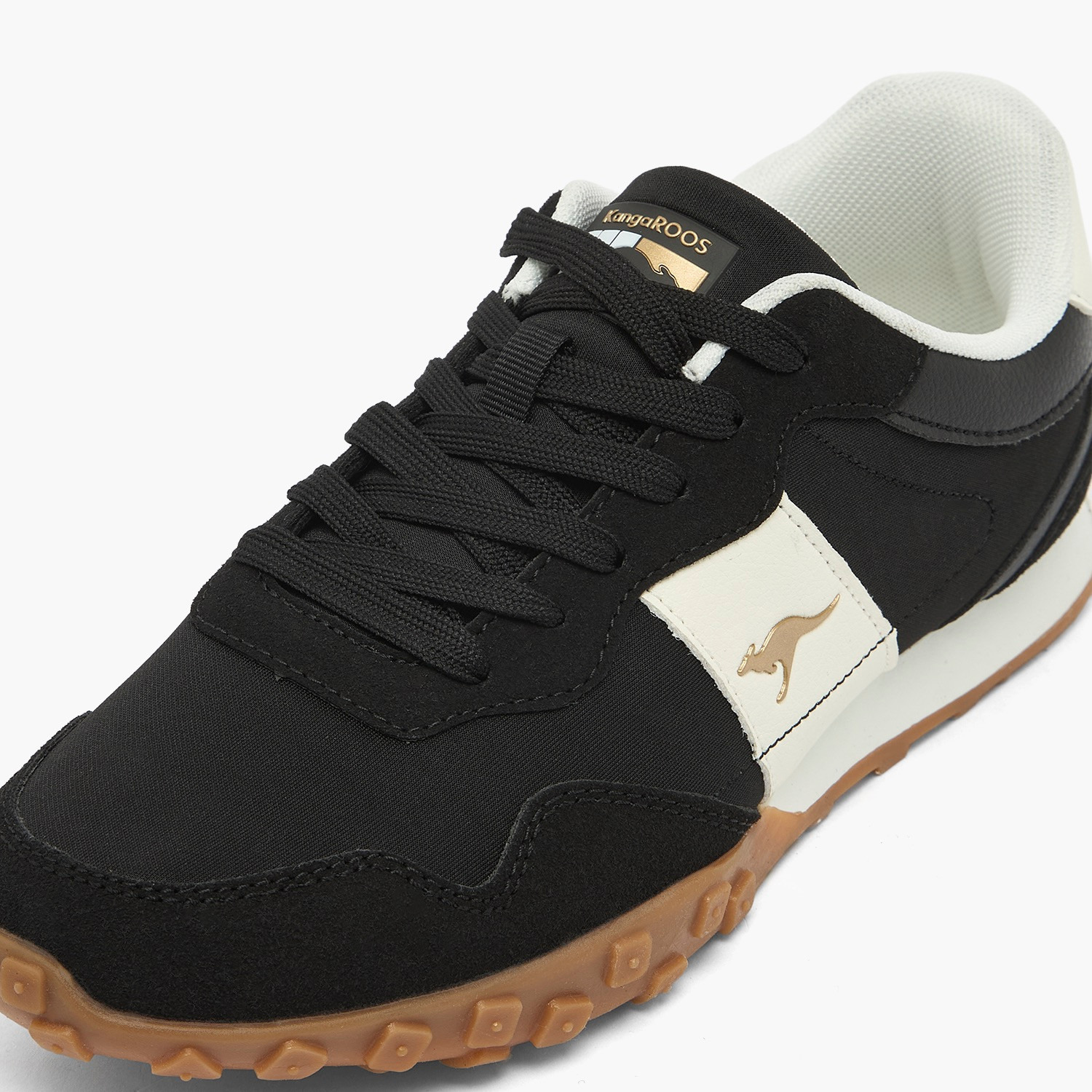 حذاء رياضي بقوالب ملونة ورباط للنساء من كانجاروز-women-shoes-sports-image-4