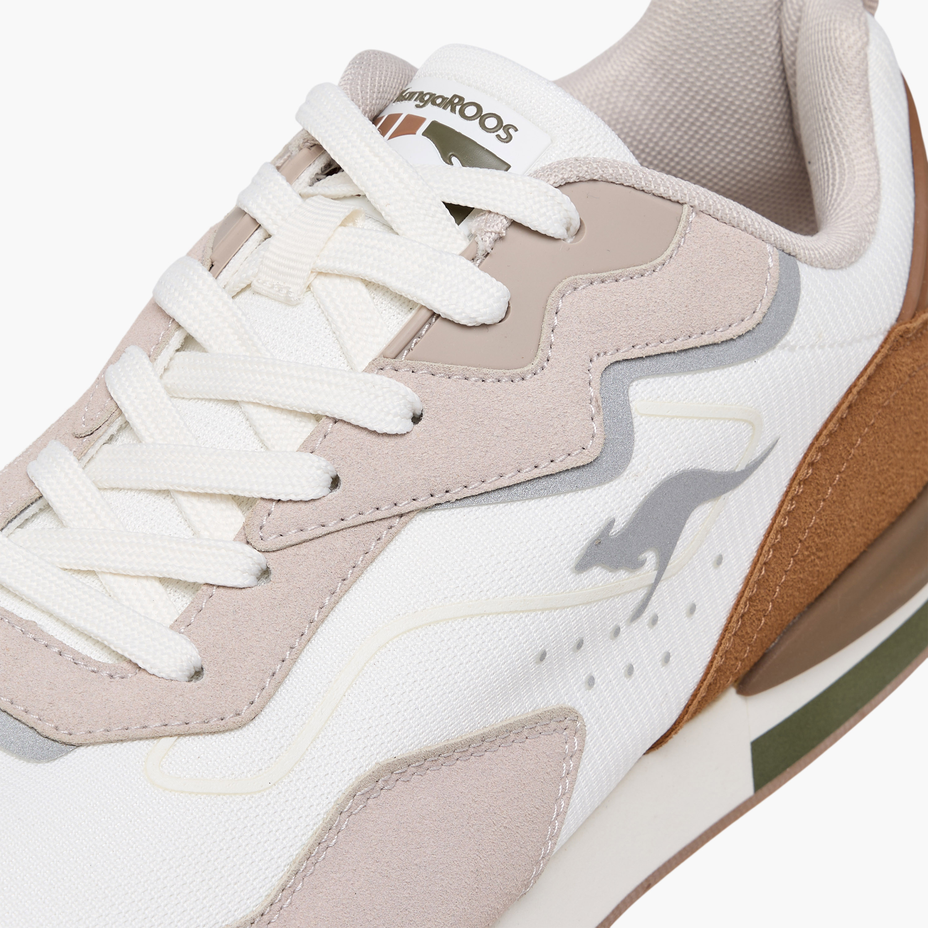 حذاء رياضي برباط إغلاق وتصميم قوالب ملونة للنساء من كانغاروز-men-shoes-sneakers-image-4