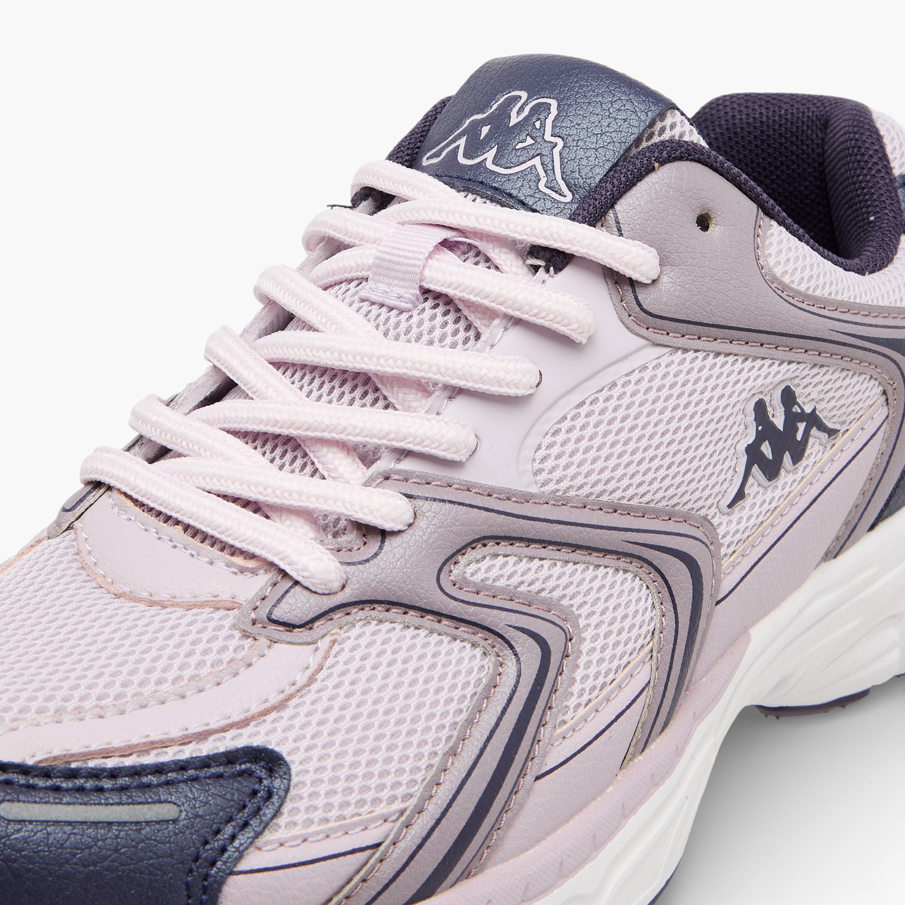حذاء رياضي برباط إغلاق للنساء من كابا-women-shoes-sports-image-4