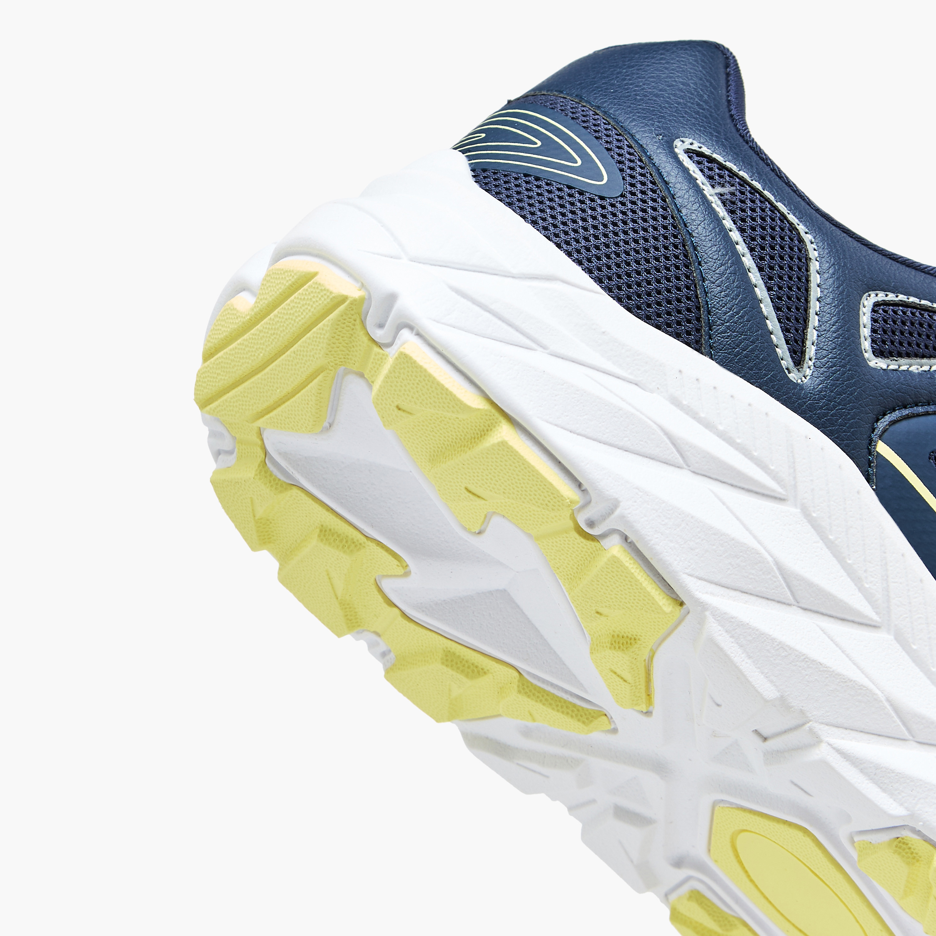 حذاء رياضي برباط إغلاق للرجال من كابا-men-shoes-sports-image-5