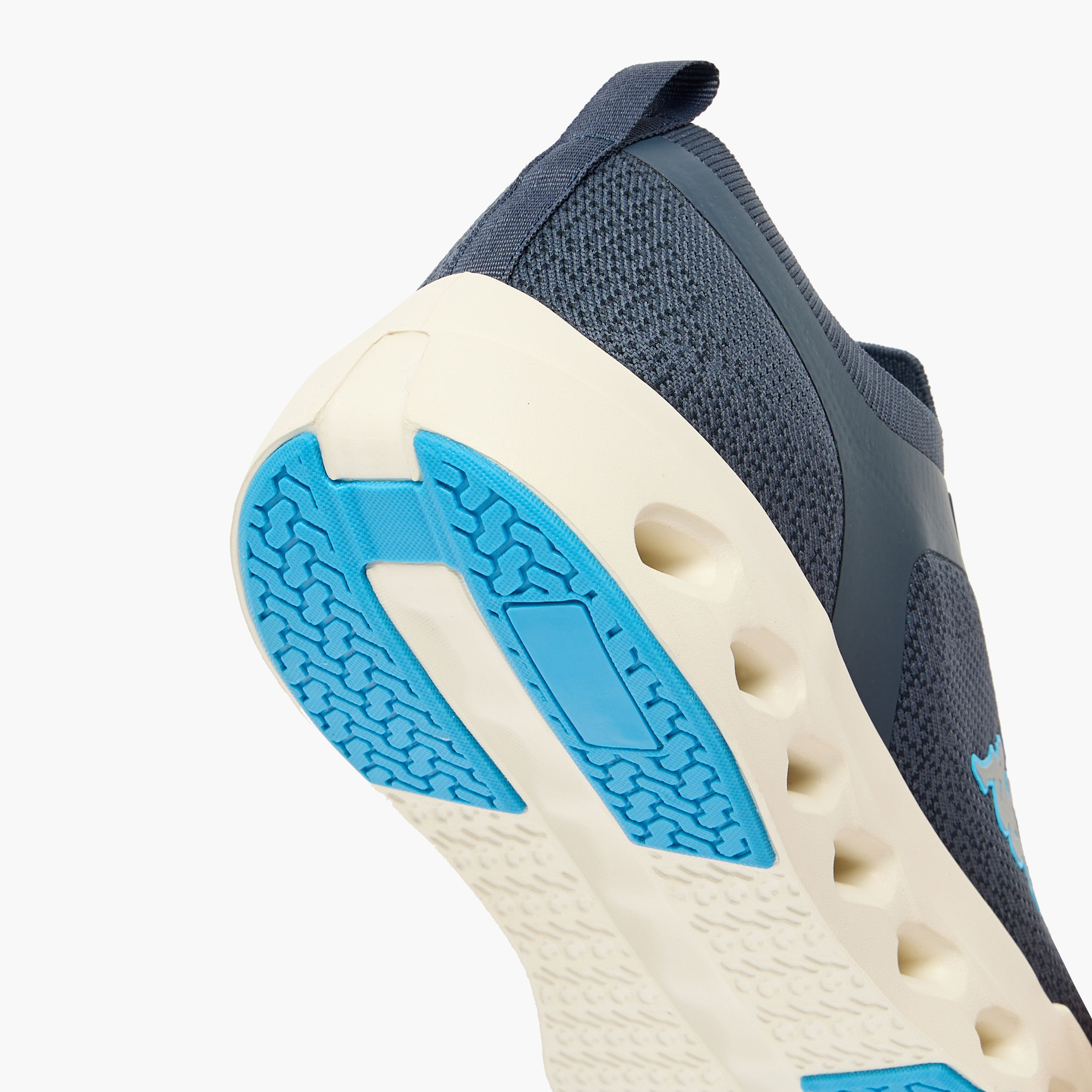 حذاء رياضي سهل الارتداء كلاود للرجال من كابا-sports-men-shoes-image-8