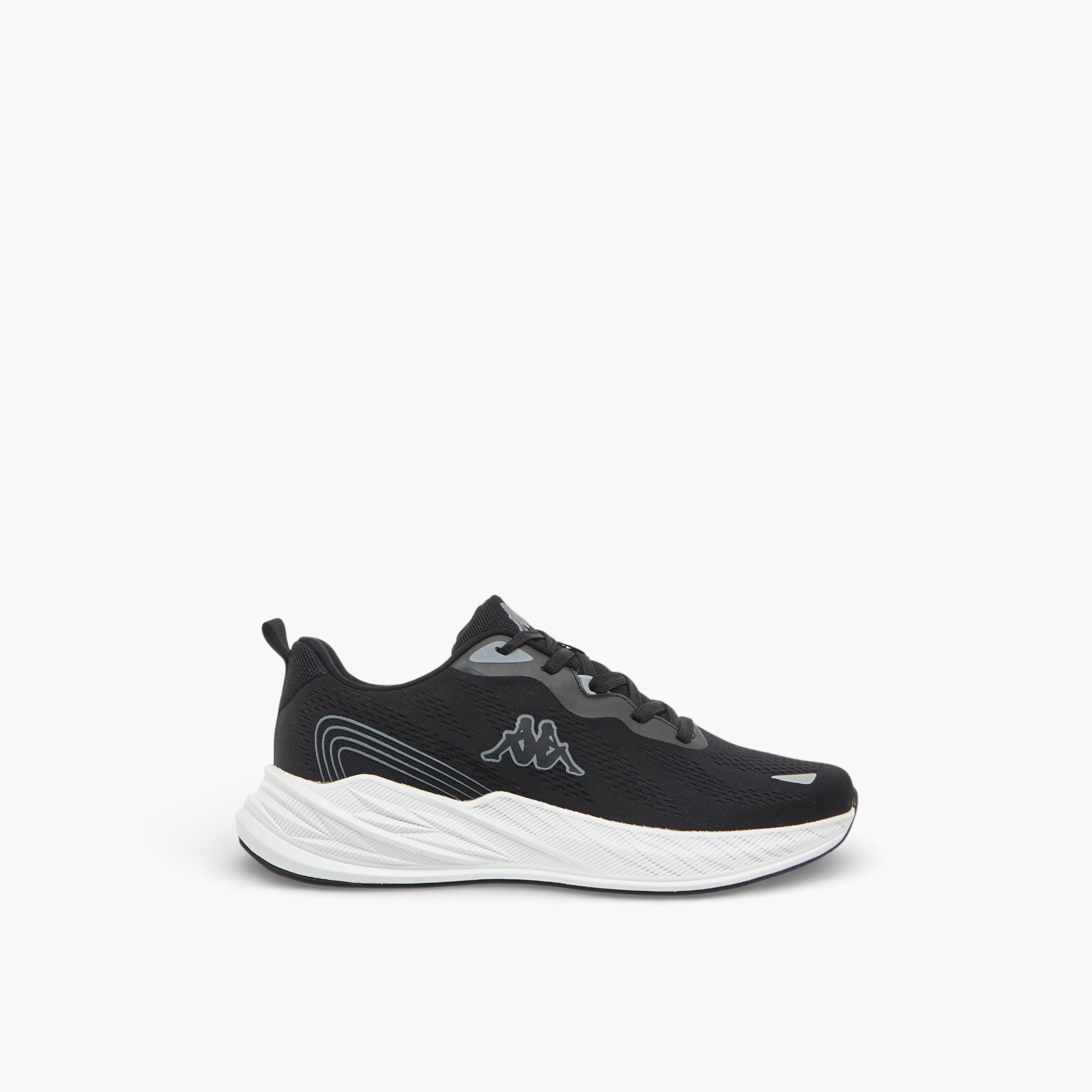 حذاء رياضي برباط إغلاق للرجال من كابا-sports-men-shoes-image-3