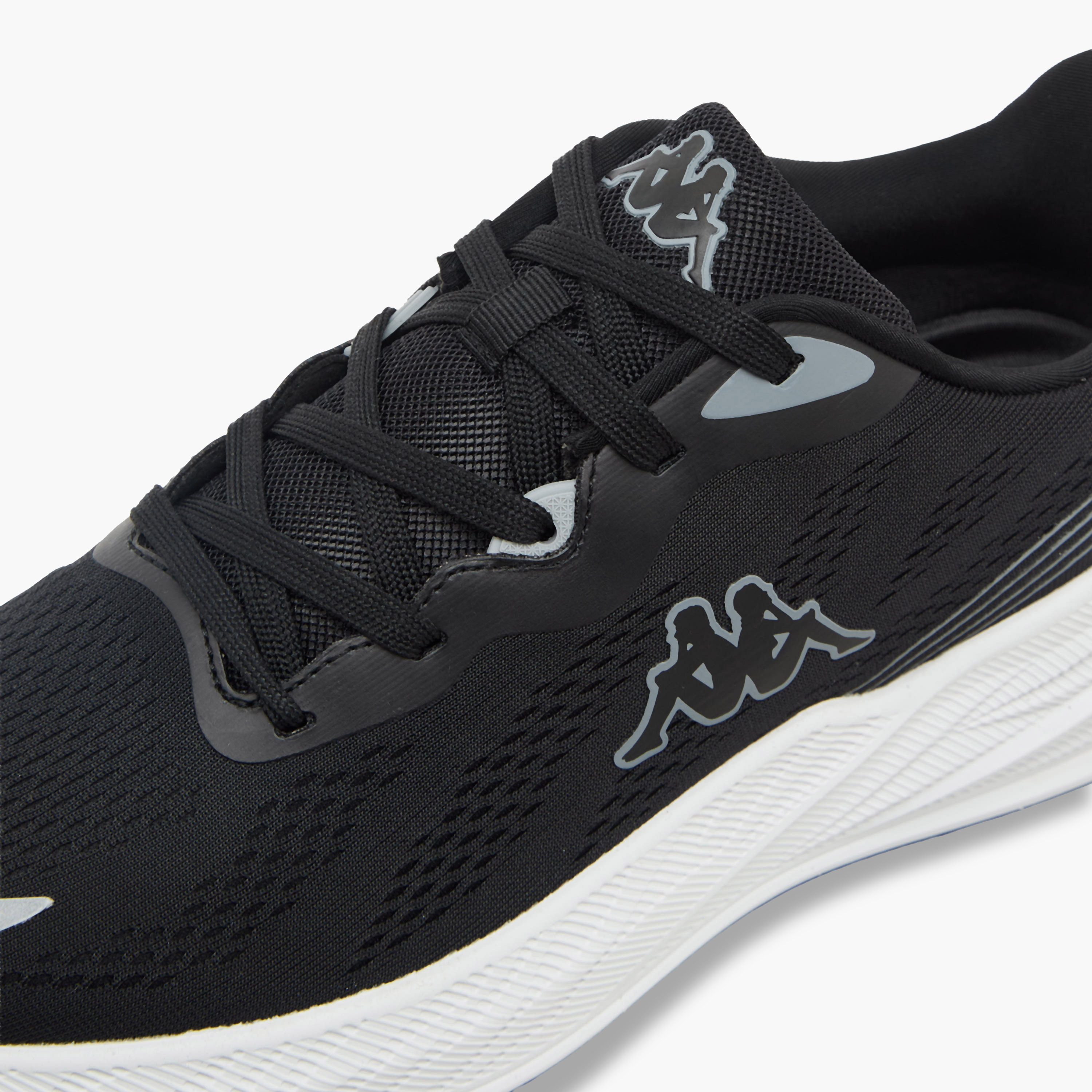 حذاء رياضي برباط إغلاق للرجال من كابا-sports-men-shoes-image-4