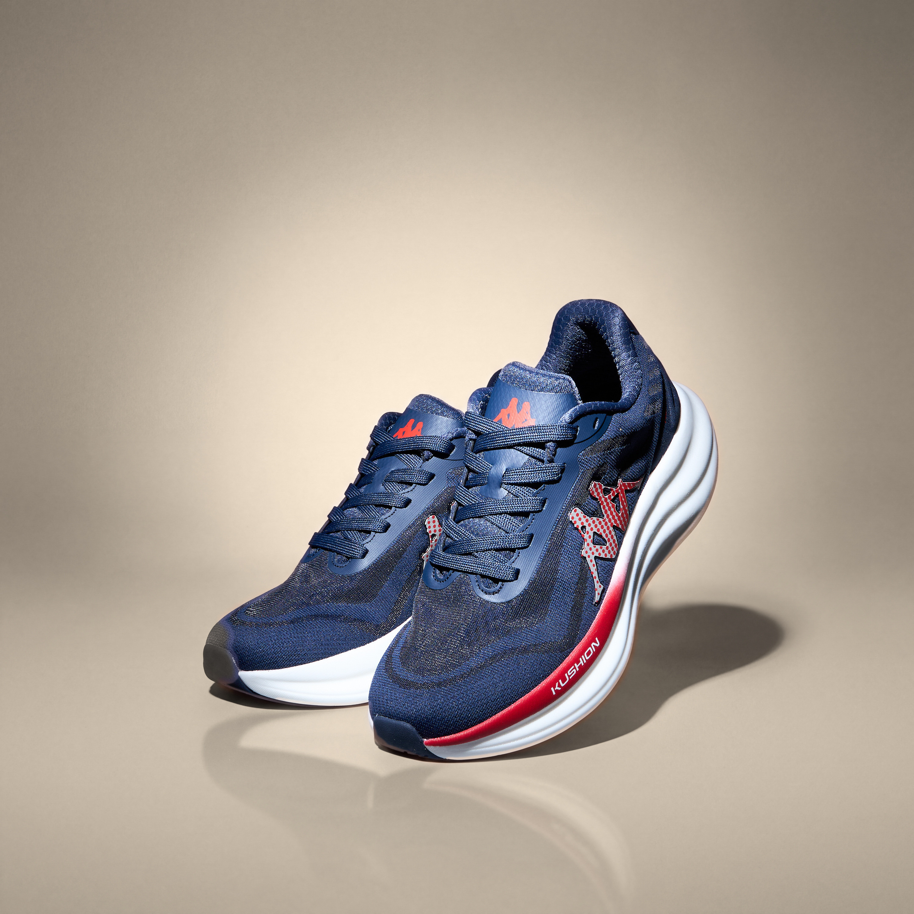 حذاء رياضي برباط للرجال من كابا-sports-men-shoes-image-2