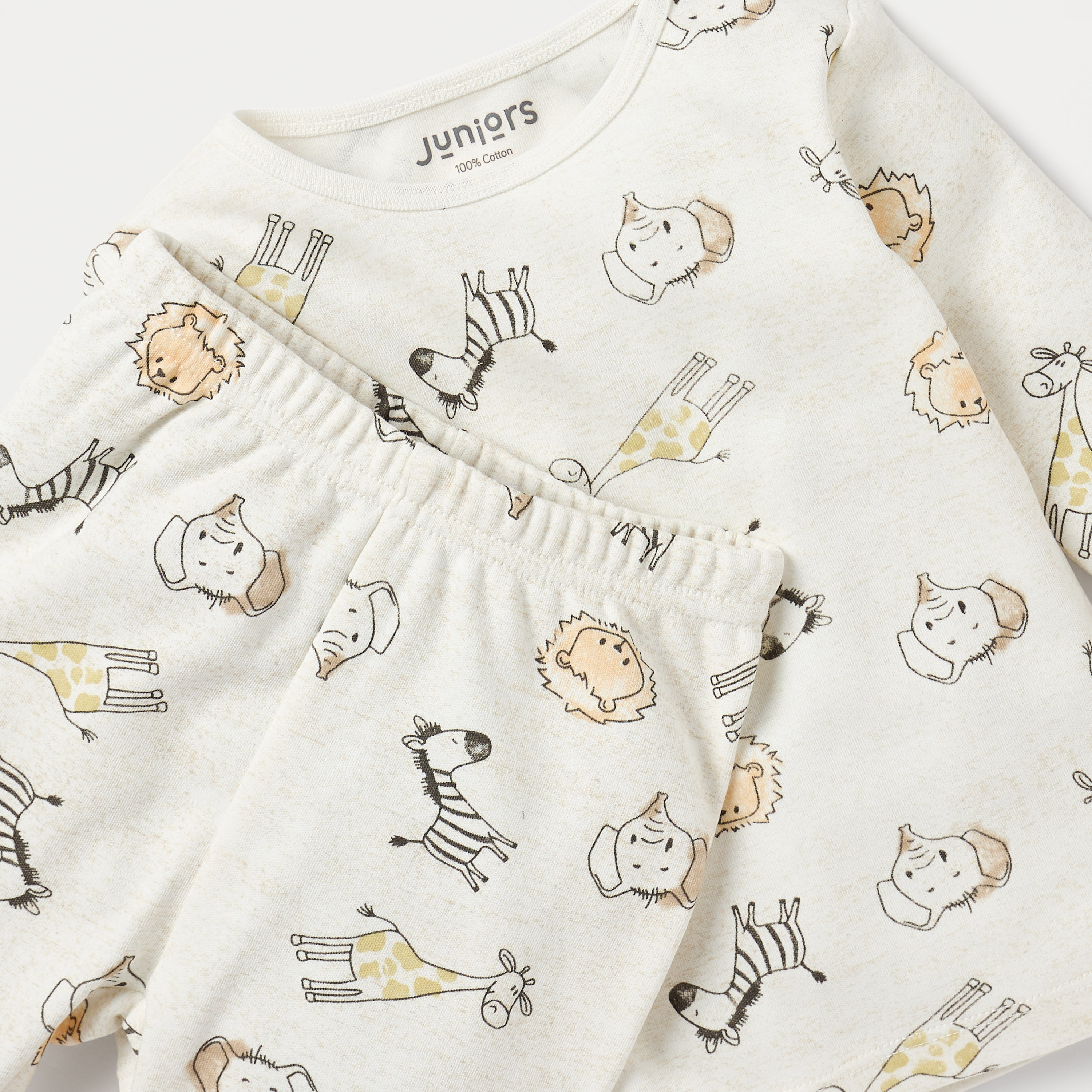 طقم بنطلون بيجاما وتيشيرت بطبعات من جونيورز-baby-boys-clothing-nightwear-pyjamasets-image-4