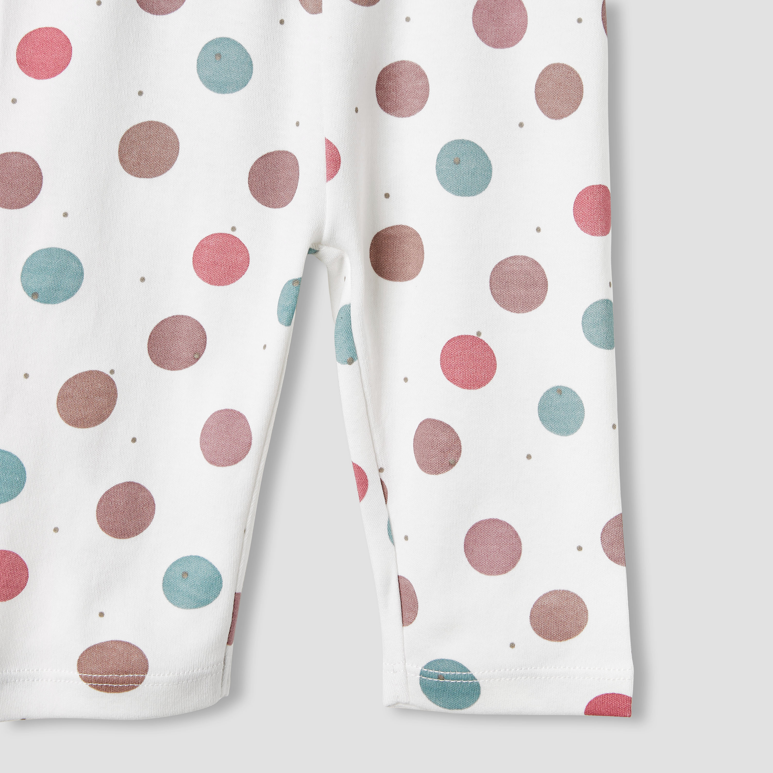 طقم بيجاما وتيشيرت بطبعات منقطة من جونيورز-baby-girls-clothing-nightwear-pyjamasets-image-8