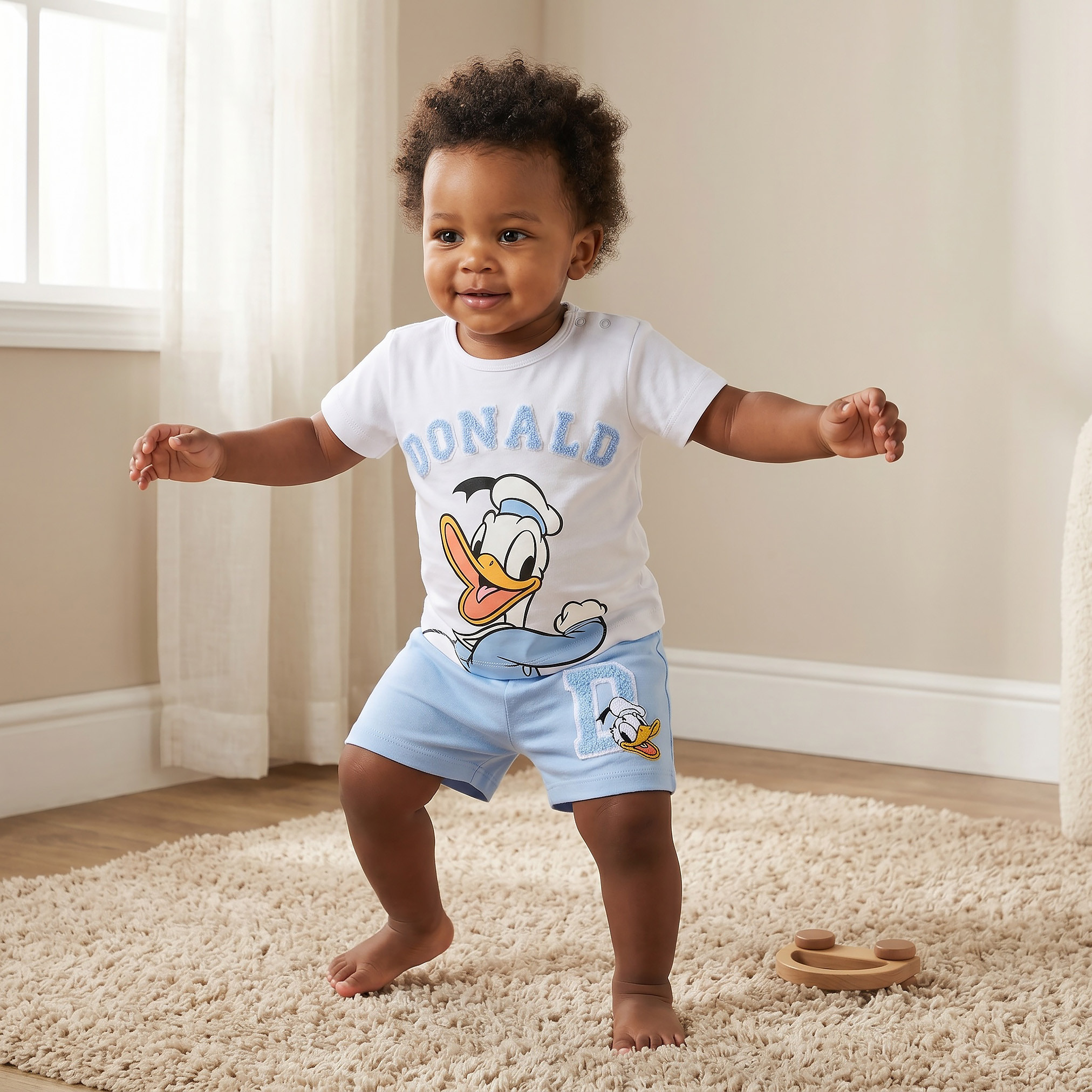 Disney Crew Neck Short Sleeves T-shirt and Shorts Set with Donald Duck Applique-baby-boys-clothing-setsandcoords-image-1