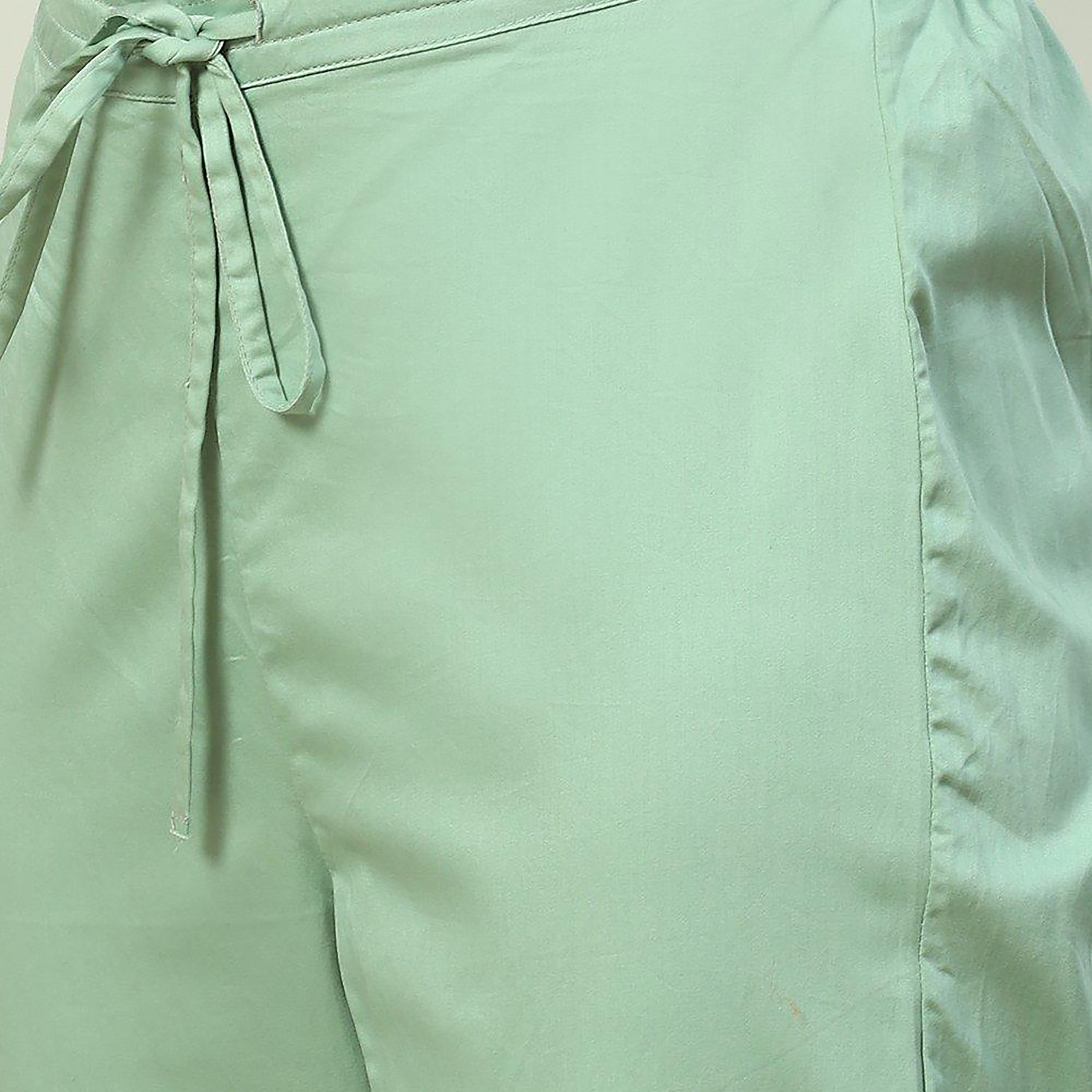 طقم كورتا وسروال بيبا مخطط من قطعتين بياقة دائرية مع مزين بغوتا باتي وسكوينس-women-clothing-ethnicwear-salwarsuits-image-3