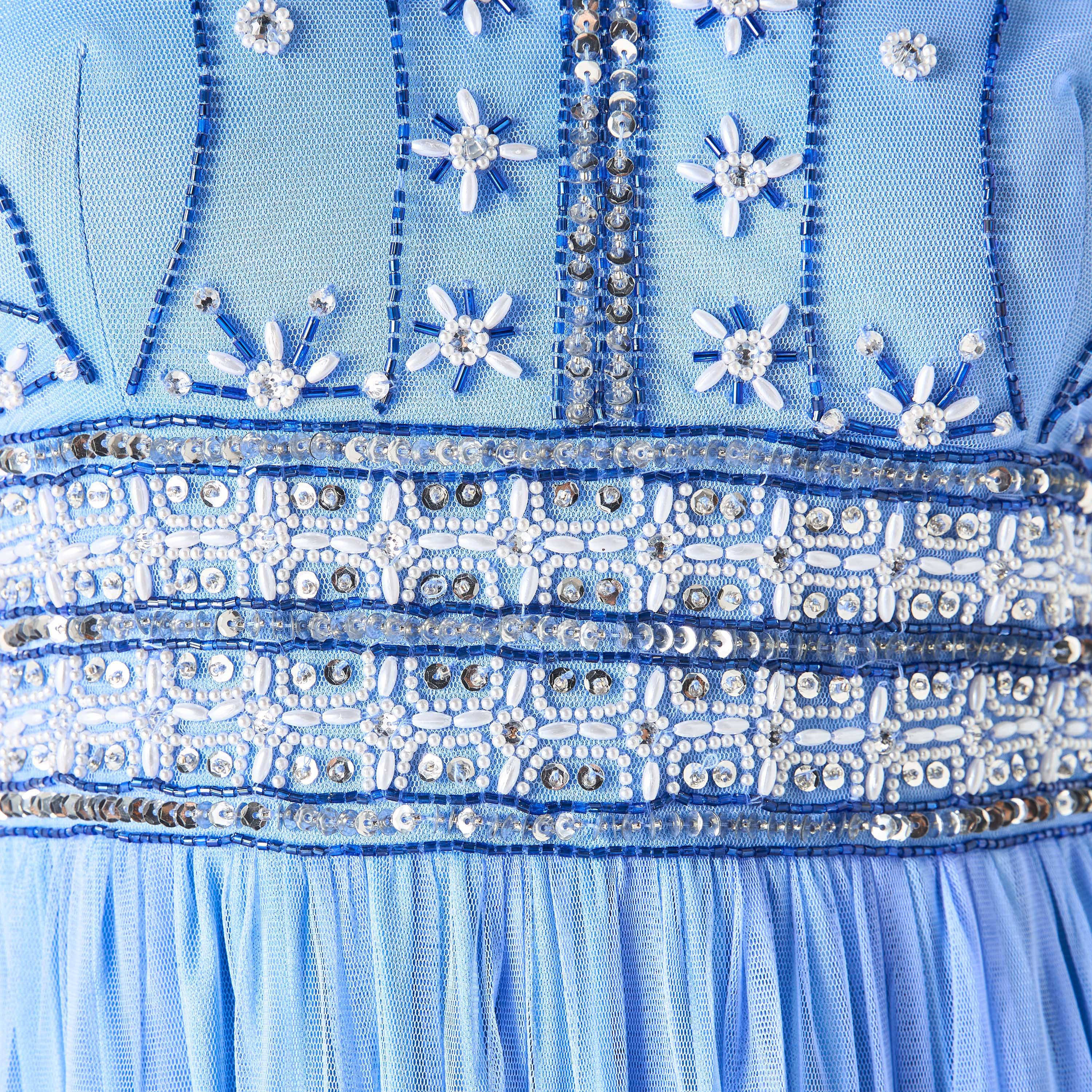 فستان طويل مزيّن بالأحجار بأكمام قصيرة وياقة V من تشارم-women-clothing-dresses-image-5