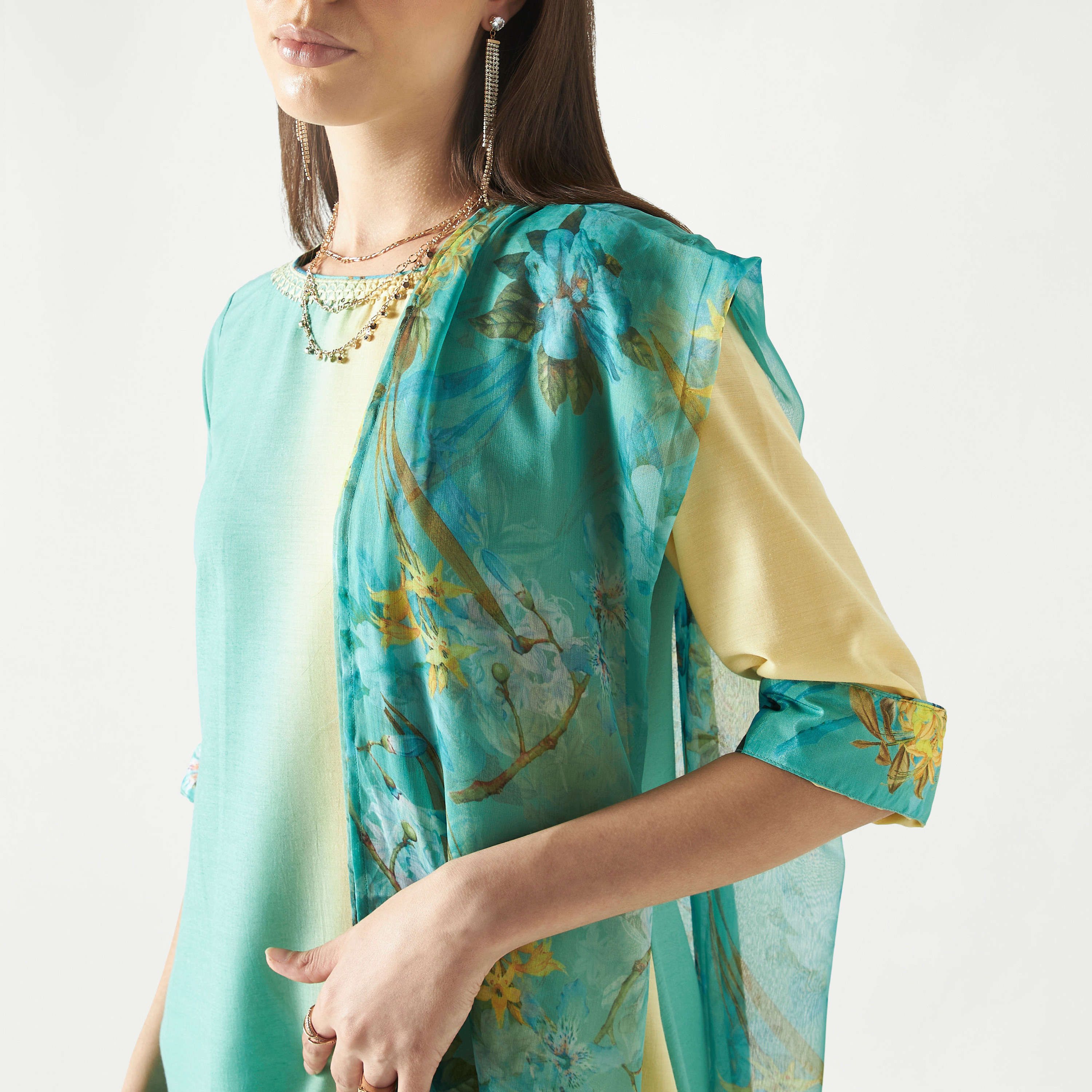 BIBA 3-Piece Floral Print Ethnic Salwar Suit Set-women-clothing-ethnicwear-salwarsuits-image-4