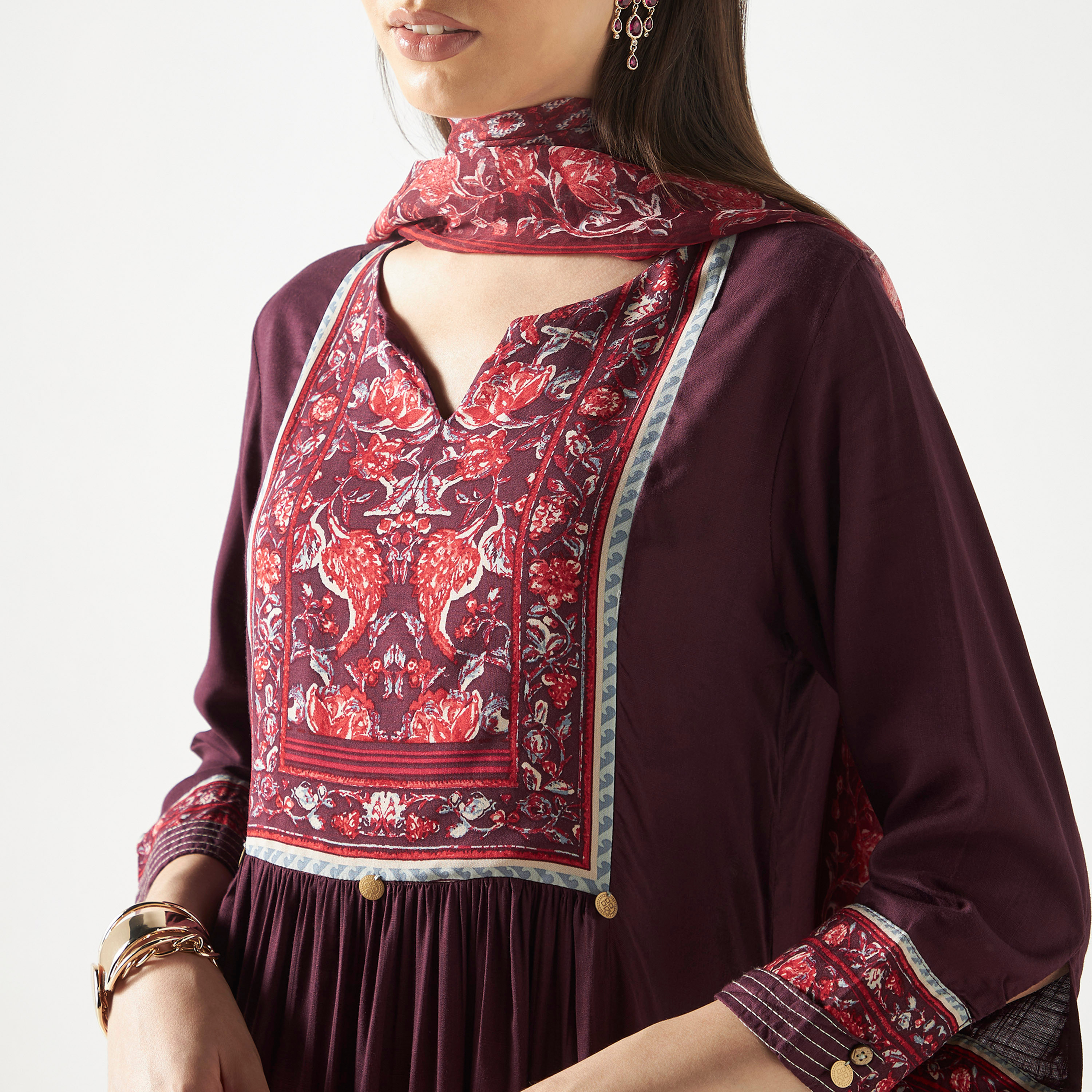طقم بدلة سالوار تقليدية 3 قطع مزيّنة-women-clothing-ethnicwear-salwarsuits-image-4
