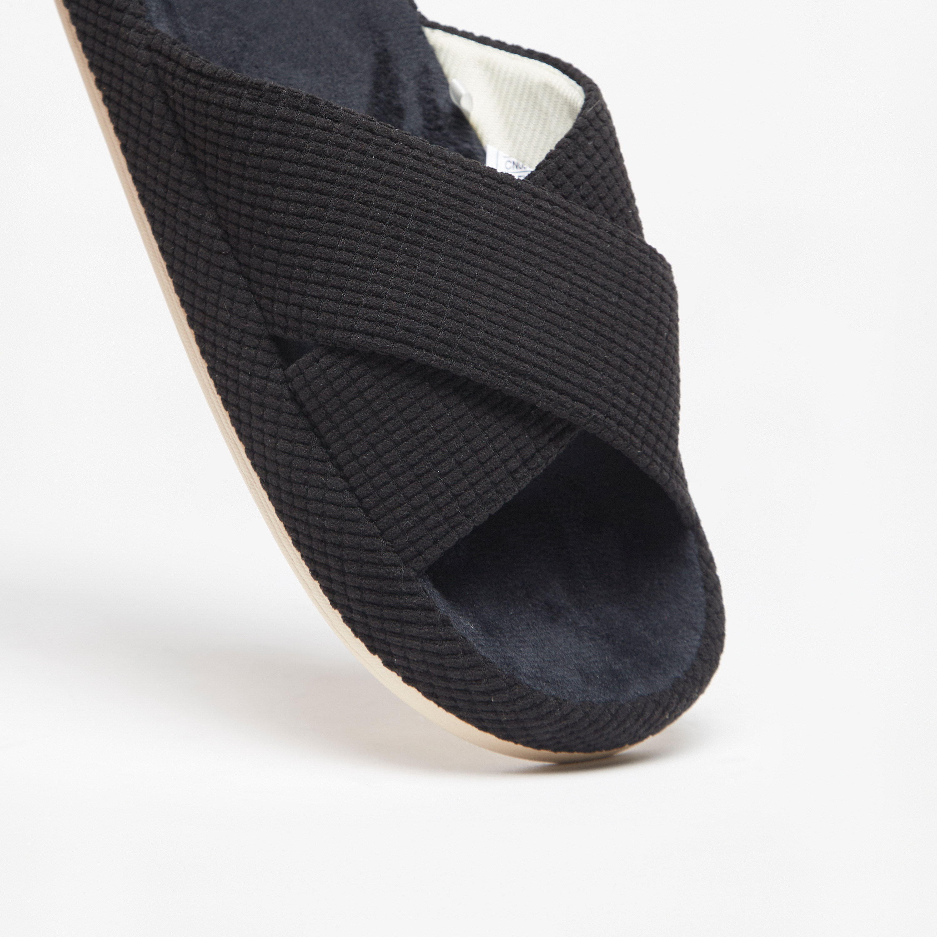 شبشب غرفة نوم بارز الملمس للرجال من دوتشيني-men-shoes-flipflopsandslides-image-5