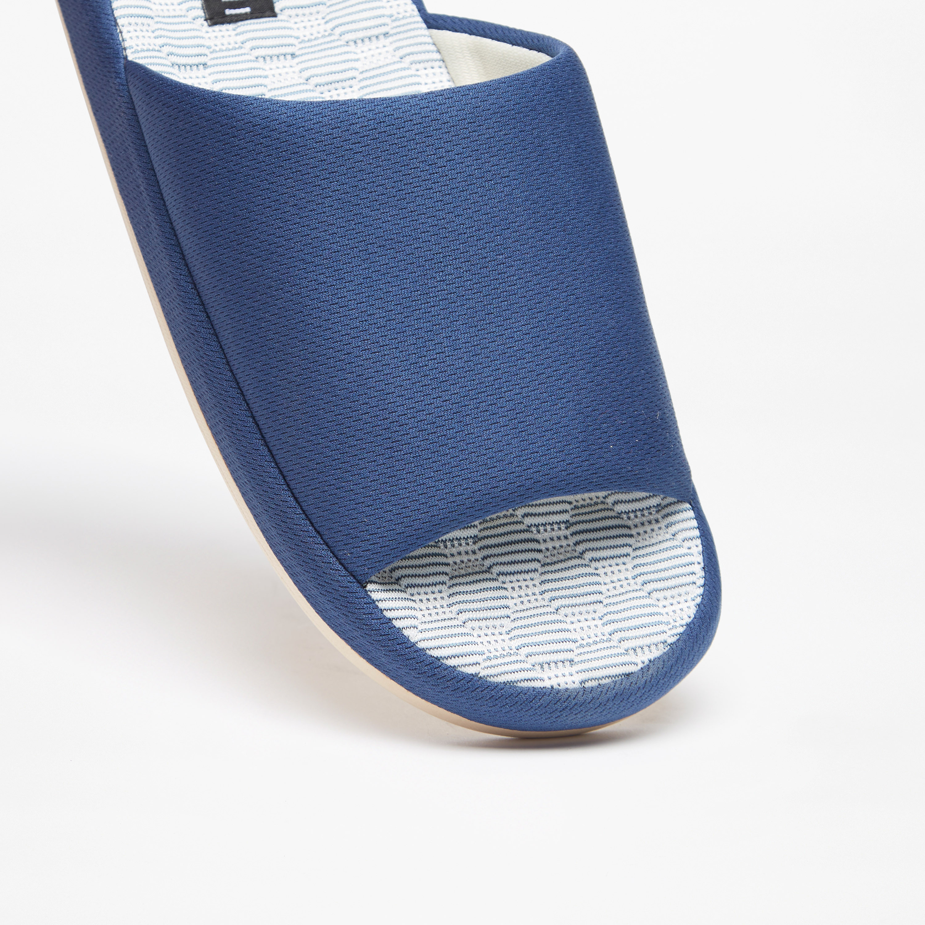 Duchini Men's Textured Bedroom Slide Slippers-men-shoes-flipflopsandslides-image-3
