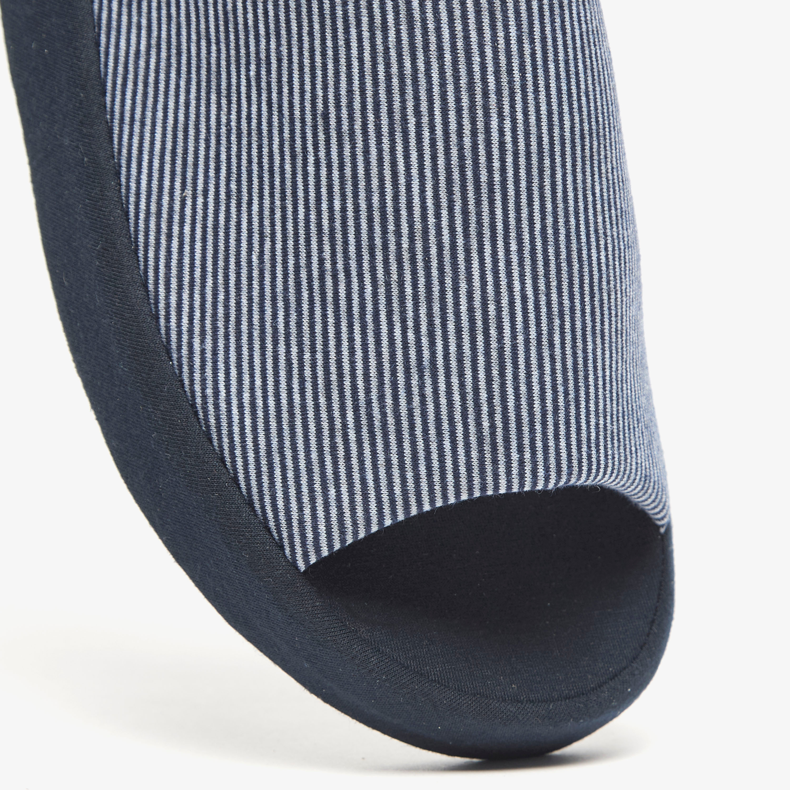 شبشب غرفة نوم مخطط للرجال من دوتشيني-men-shoes-flipflopsandslides-image-4