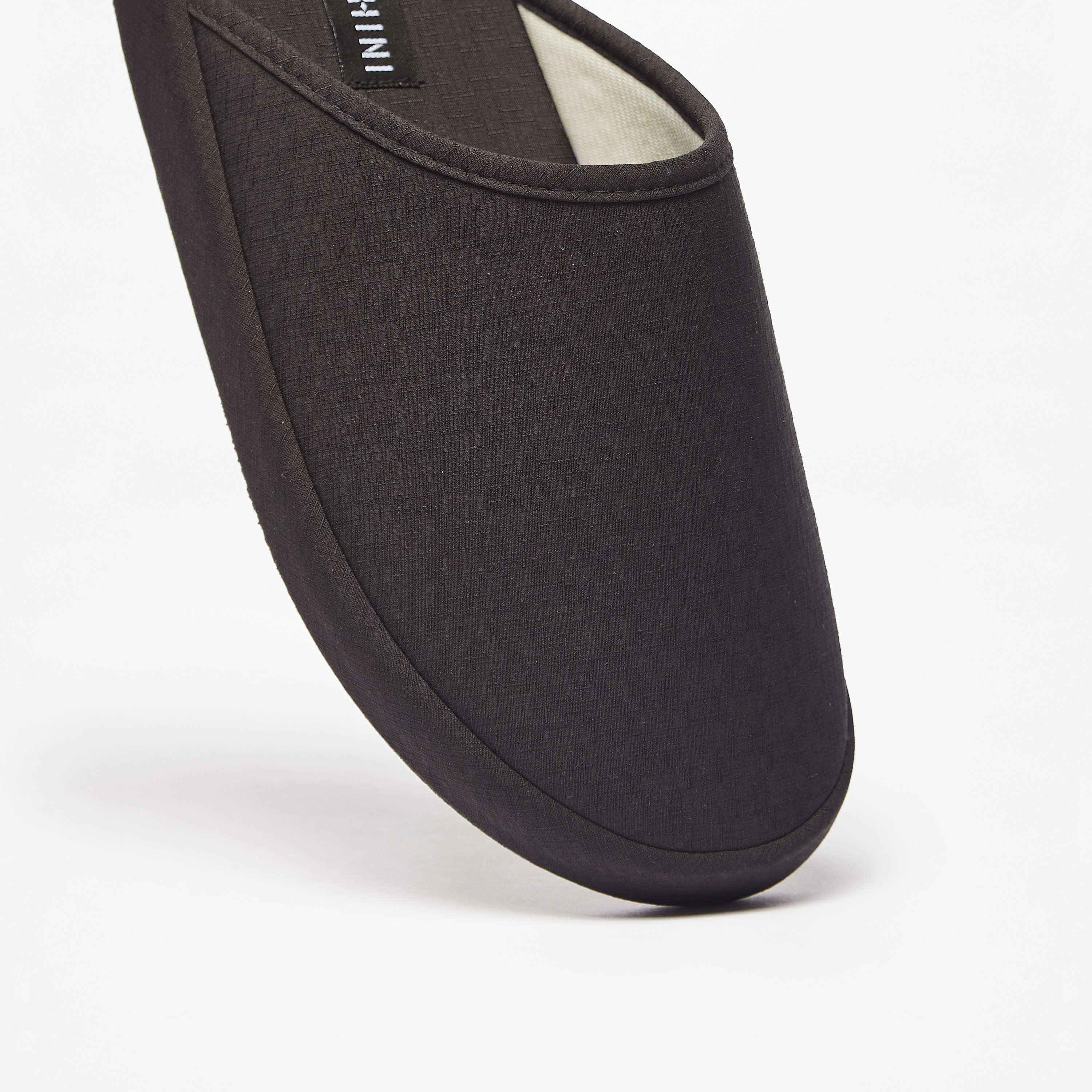 شبشب غرفة نوم سادة سهل الارتداء للرجال من دوتشيني-men-shoes-flipflopsandslides-image-9