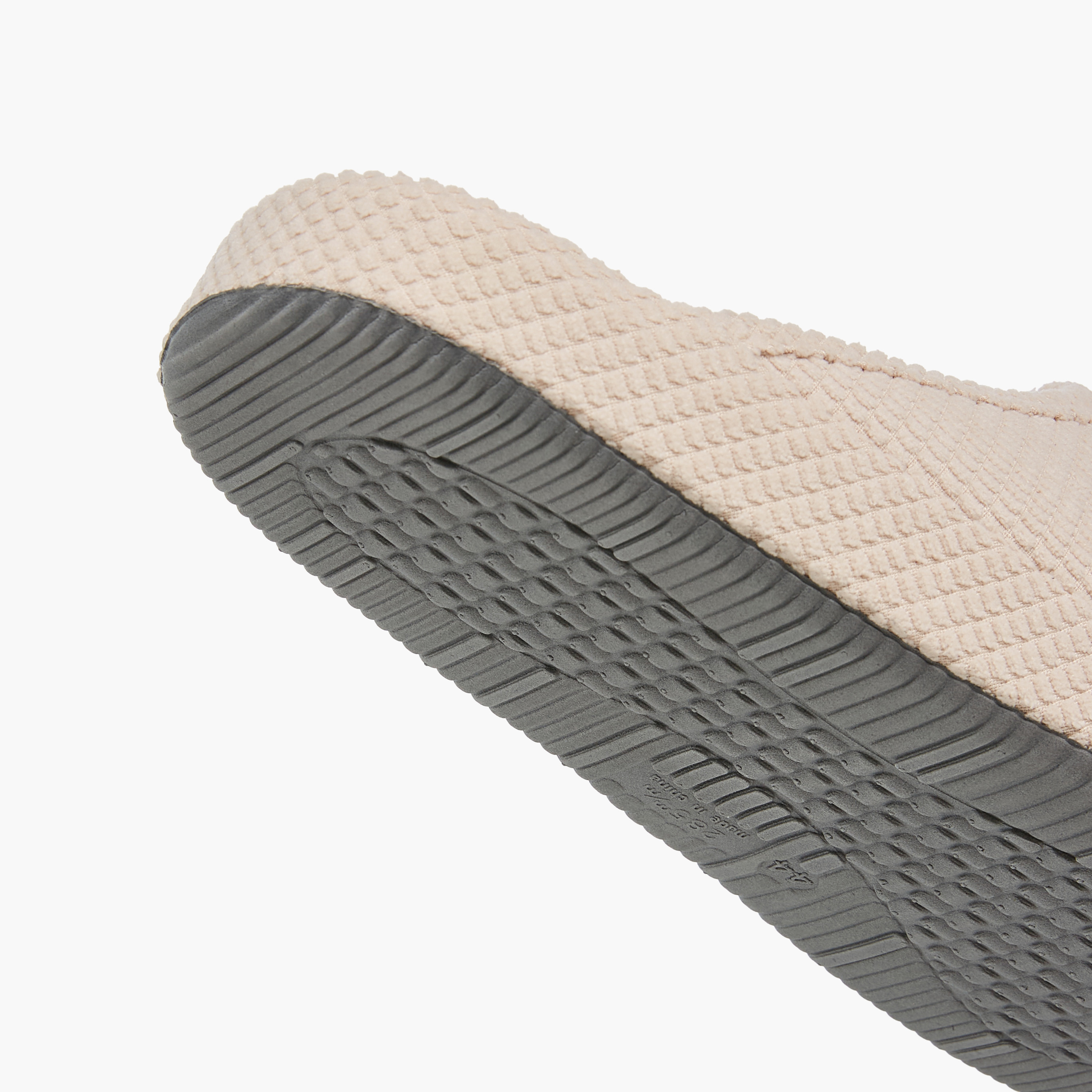 Le Confort Textured Bedroom Slippers-men-shoes-flipflopsandslides-image-4