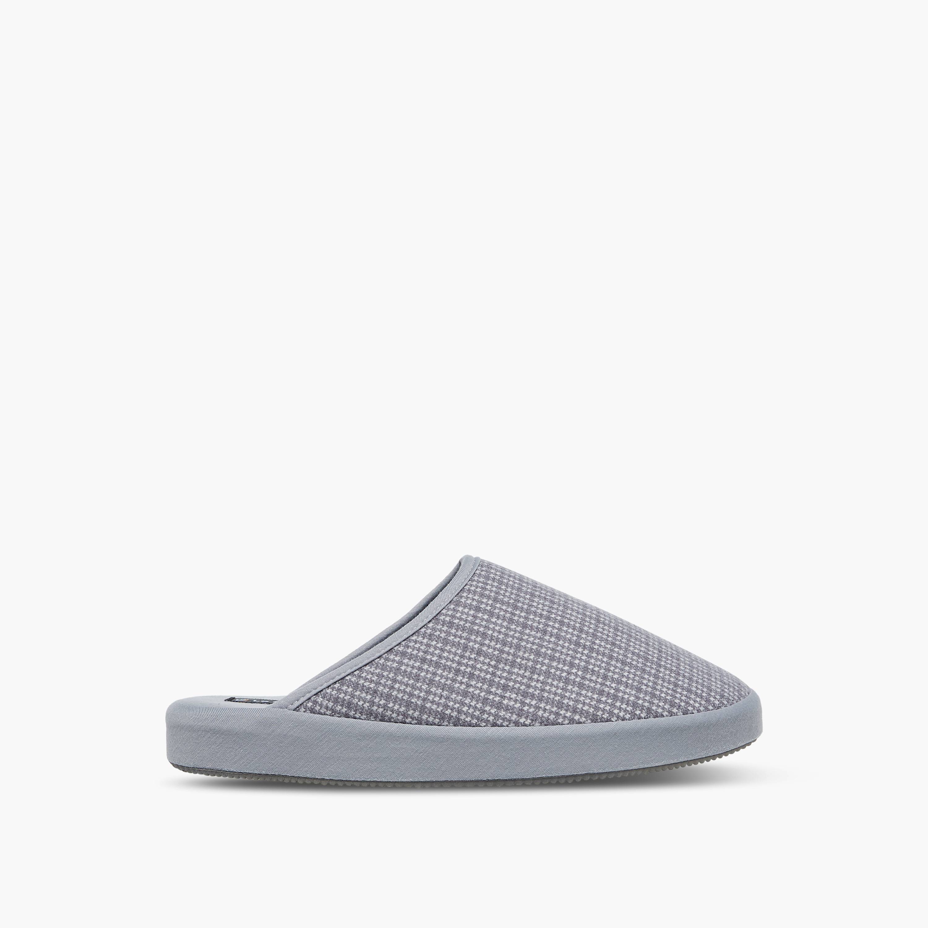 Le Confort Checked Bedroom Slippers-men-shoes-flipflopsandslides-image-2