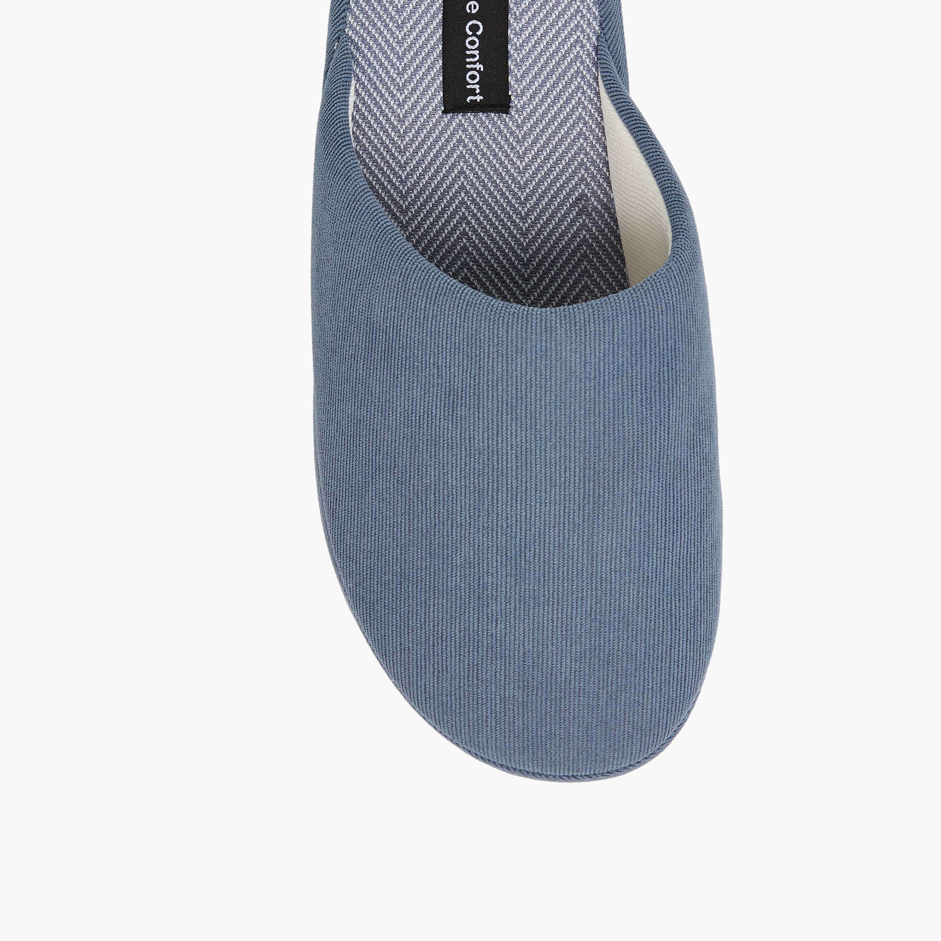 Le Confort Textured Bedroom Slippers-men-shoes-flipflopsandslides-image-3