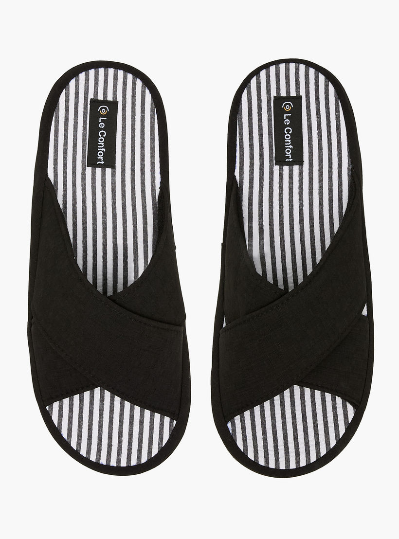 شبشب غرفة نوم بأحزمة متقاطعة للرجال من لو كونفورت-men-shoes-flipflopsandslides-image-1