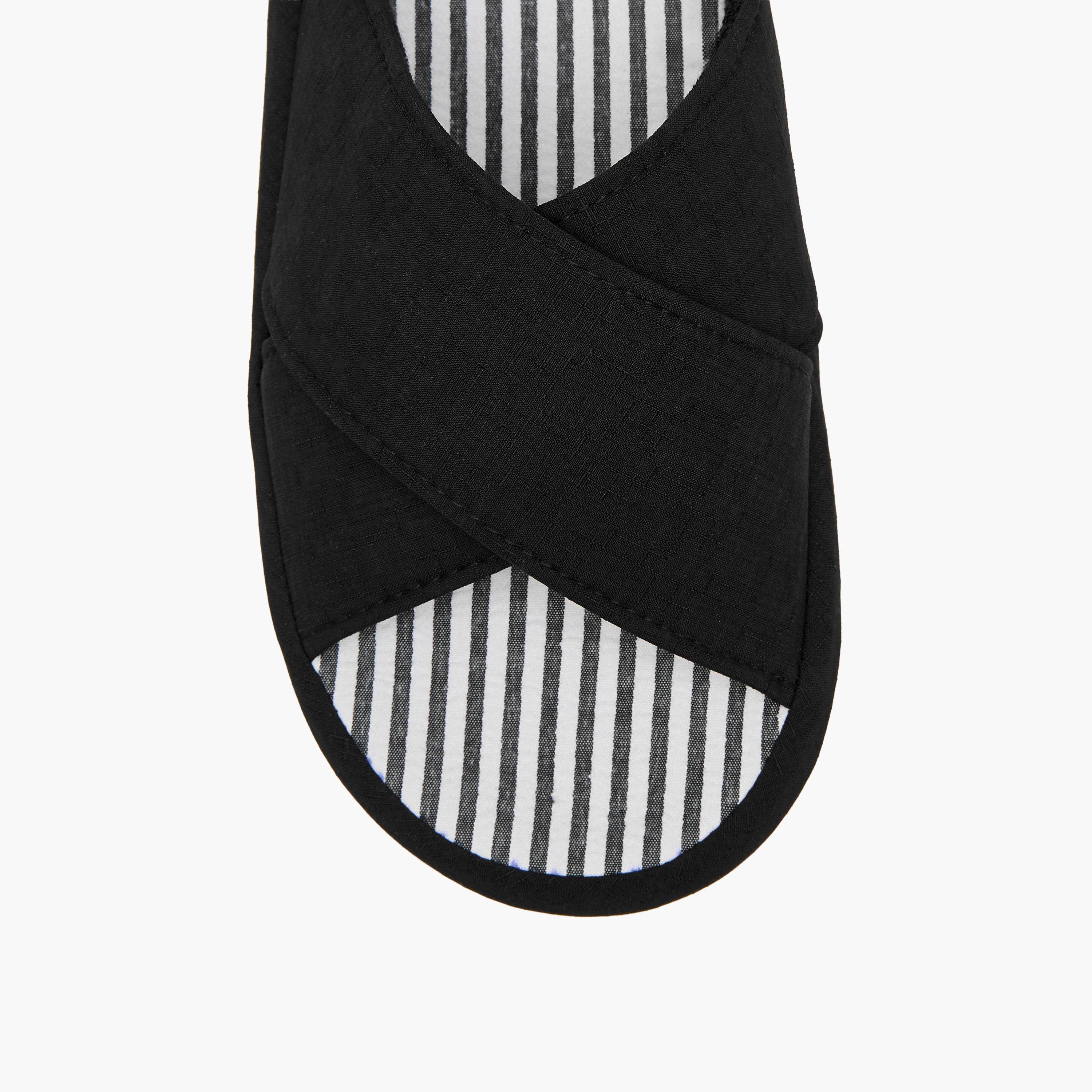 شبشب غرفة نوم بأحزمة متقاطعة للرجال من لو كونفورت-men-shoes-flipflopsandslides-image-3