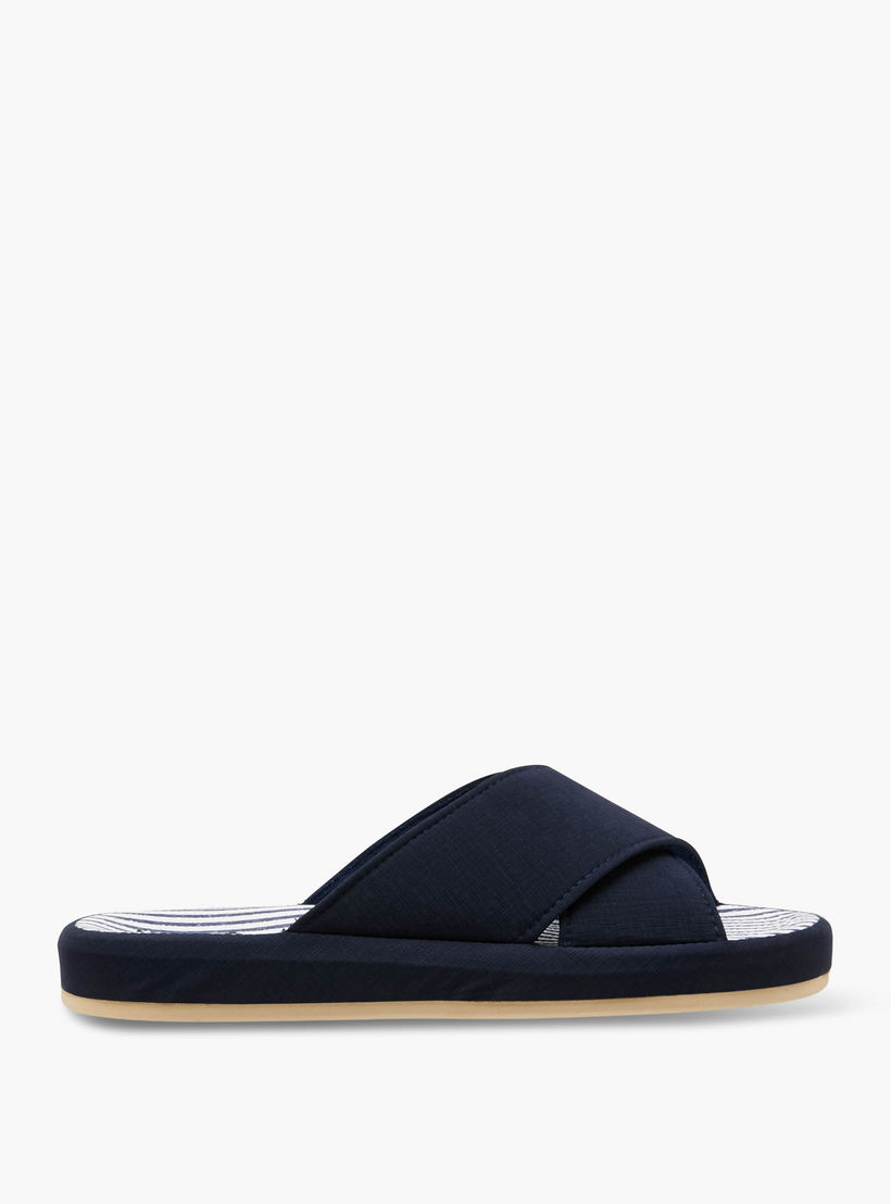 شبشب غرفة نوم بأحزمة متقاطعة للرجال من لو كونفورت-men-shoes-flipflopsandslides-image-2