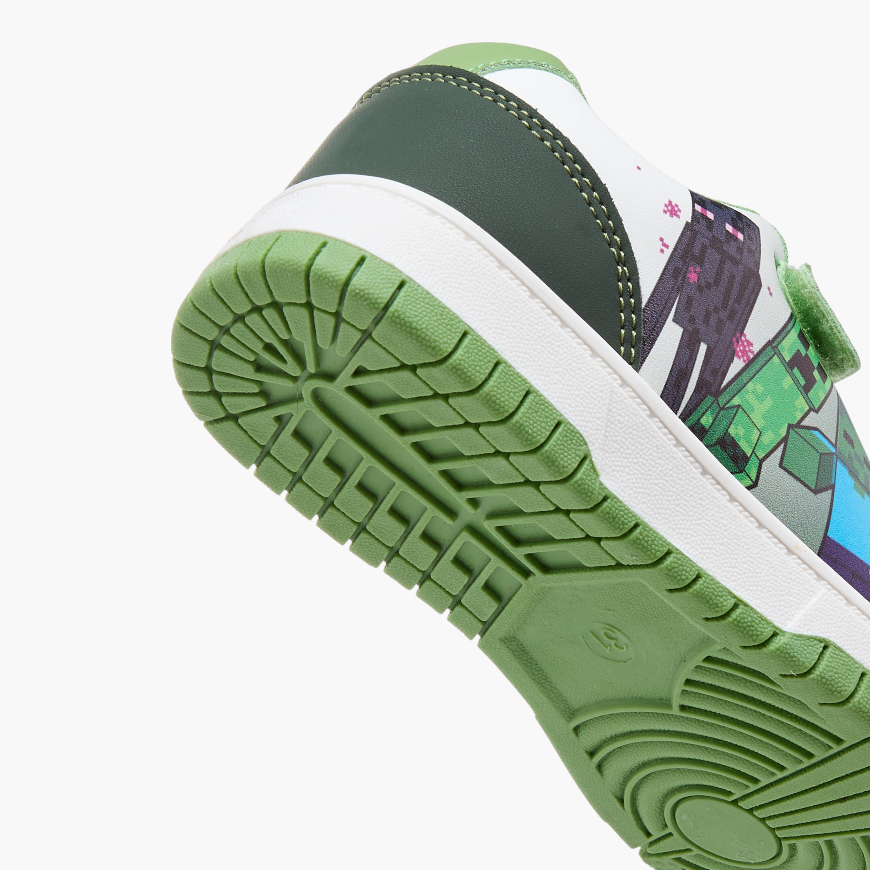 حذاء سنيكرز بشريط إغلاق وطبعات من ماينكرافت-boys-shoes-sneakers-image-4
