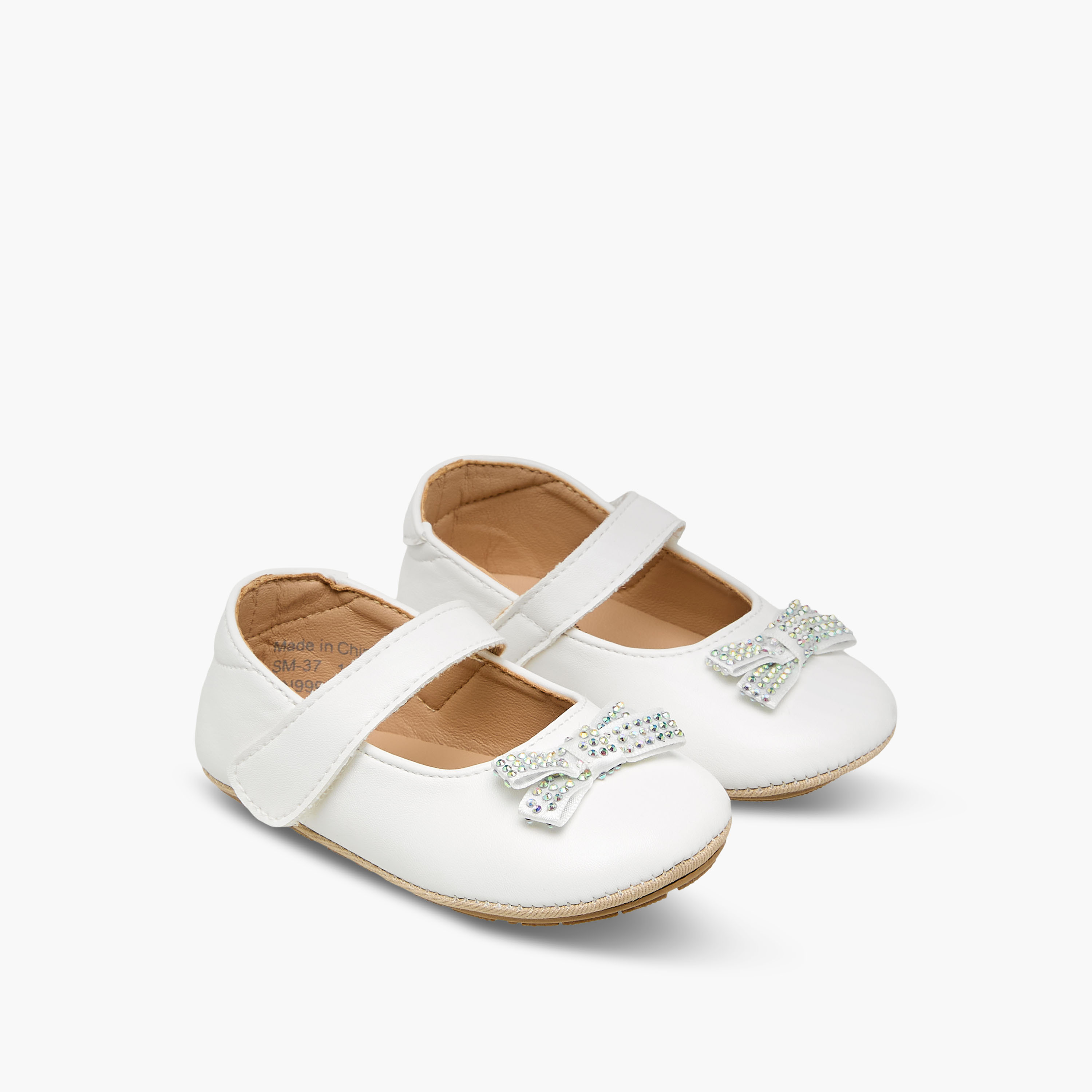 حذاء خفيف مزين بشريط إغلاق لاصق من بيرفيت-baby-girls-shoes-booties-image-6