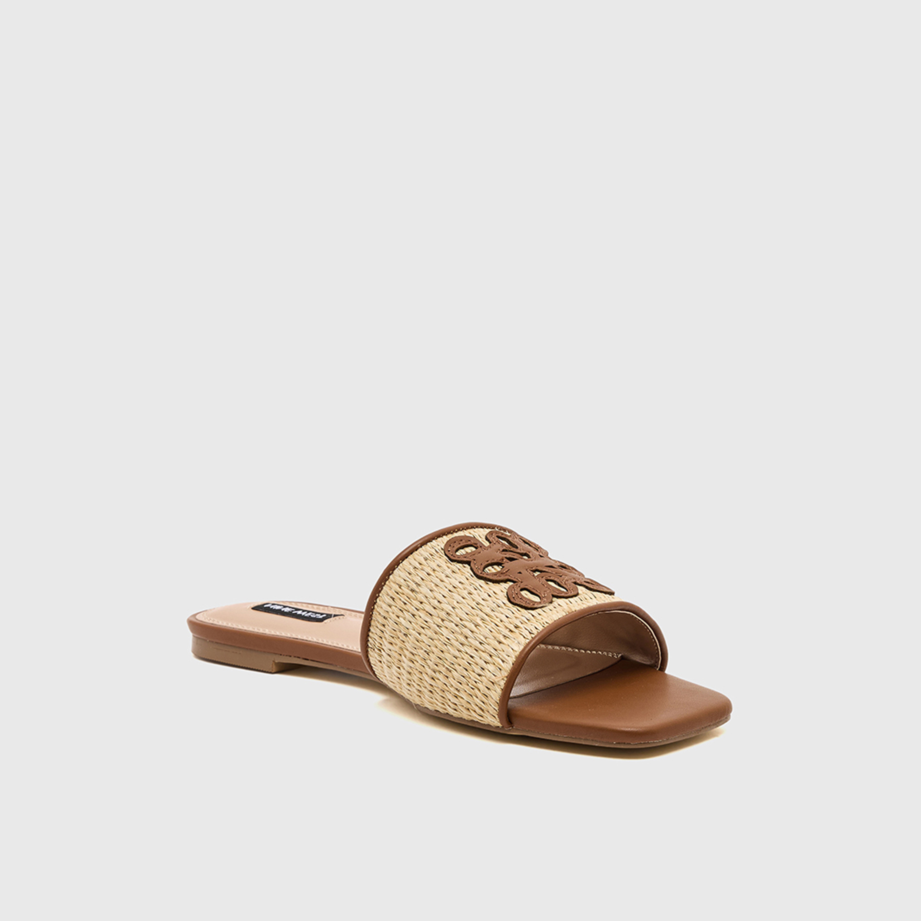ناين ويست - صندل نسائي مسطح سهل الارتداء | SMRL393661026-women-shoes-sandals-flats-image-1