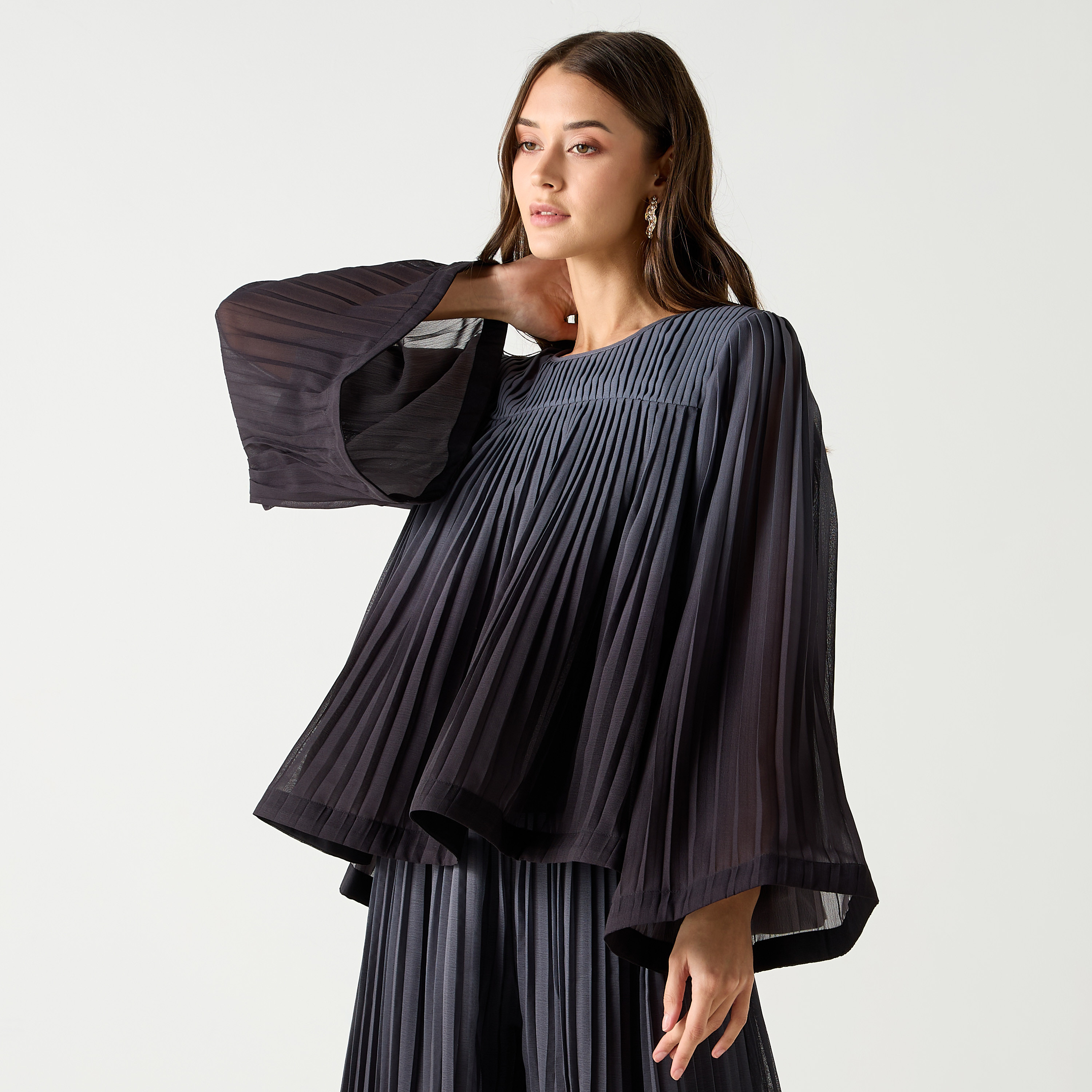 بلوزة أومبري بكسرات وأكمام طويلة واسعة وياقة مستديرة من سي نوار-women-clothing-shirtsandblouses-shirts-image-1