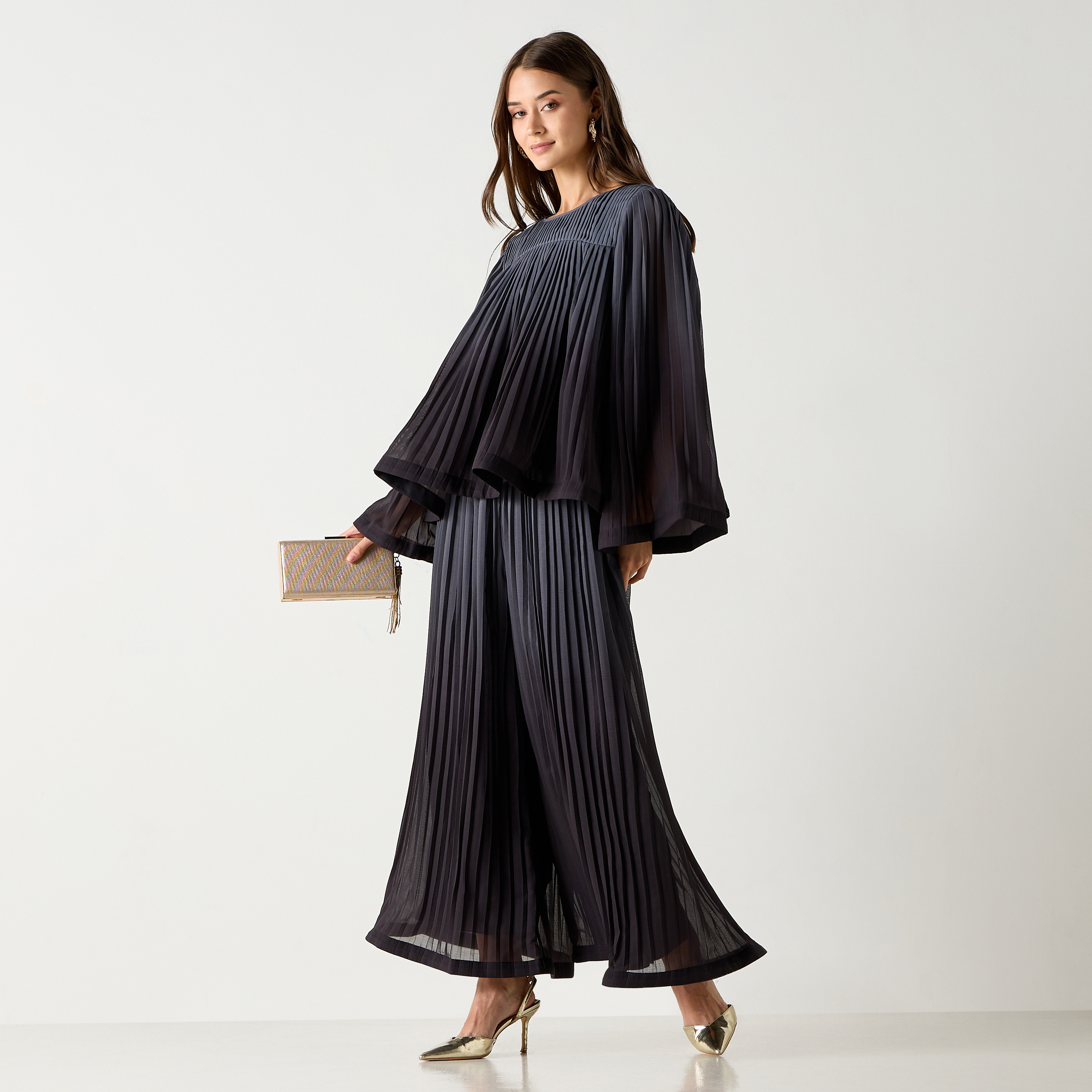 بلوزة أومبري بكسرات وأكمام طويلة واسعة وياقة مستديرة من سي نوار-women-clothing-shirtsandblouses-shirts-image-2
