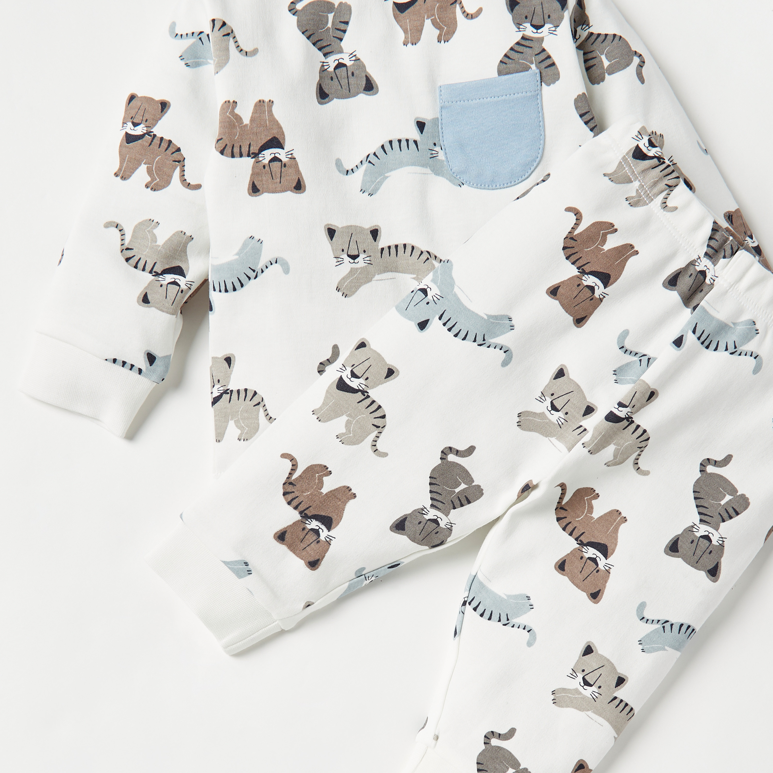 Juniors Cat Print Long Sleeves T-shirt with Pyjamas - Set of 2-baby-boys-clothing-nightwear-pyjamasets-image-4