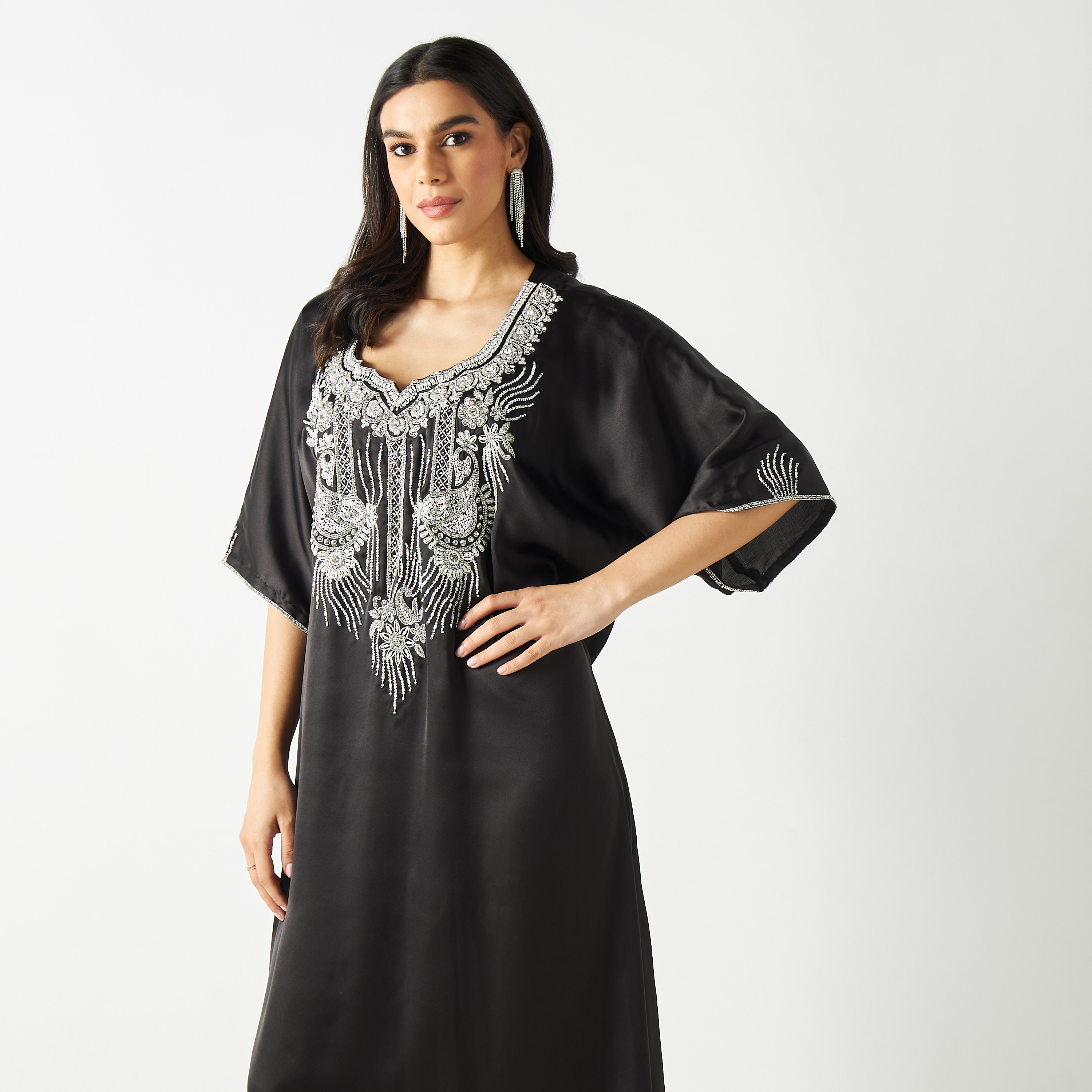 فستان ماكسي مزين بأكمام واسعة-women-arabicclothing-kaftan-image-7