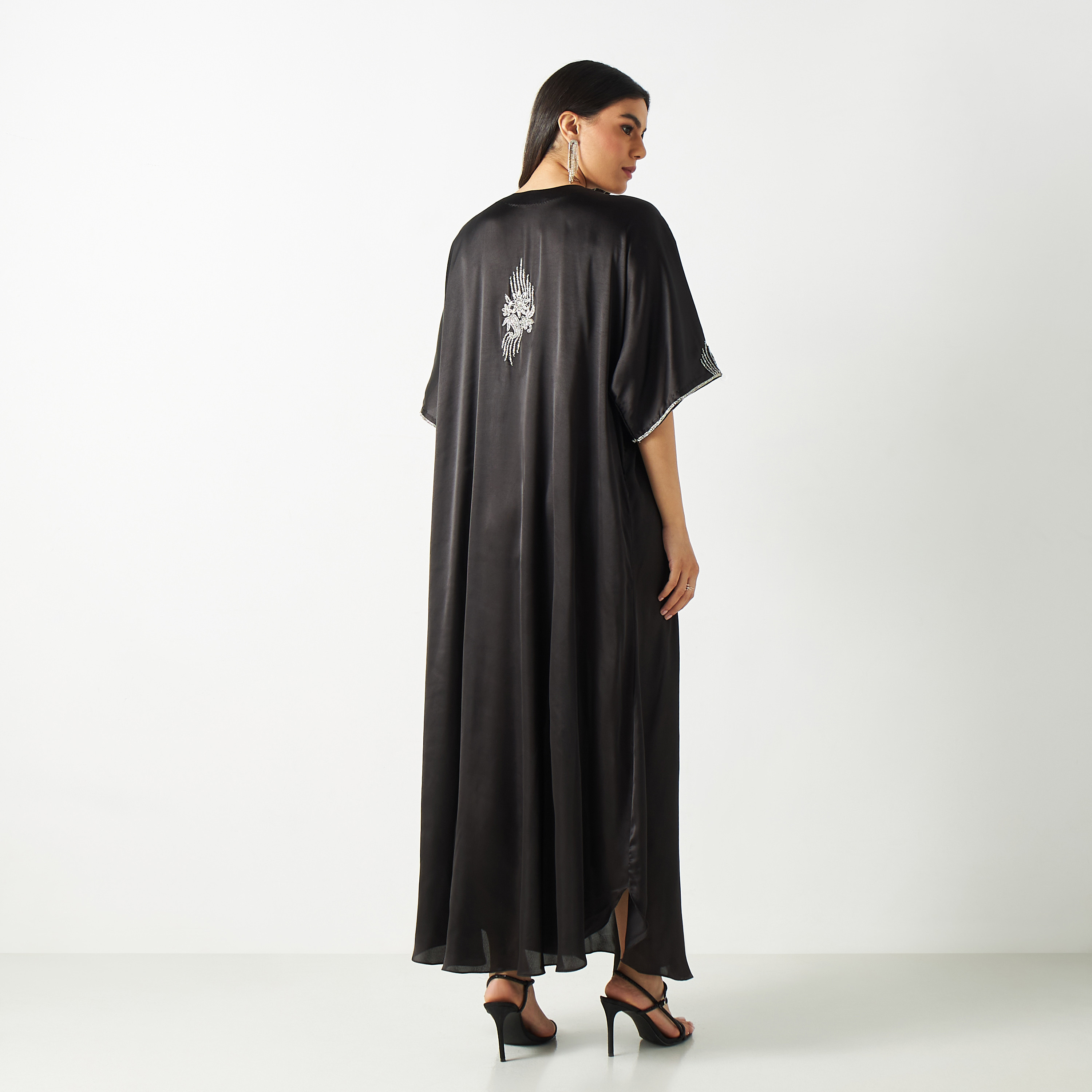 فستان ماكسي مزين بأكمام واسعة-women-arabicclothing-kaftan-image-10