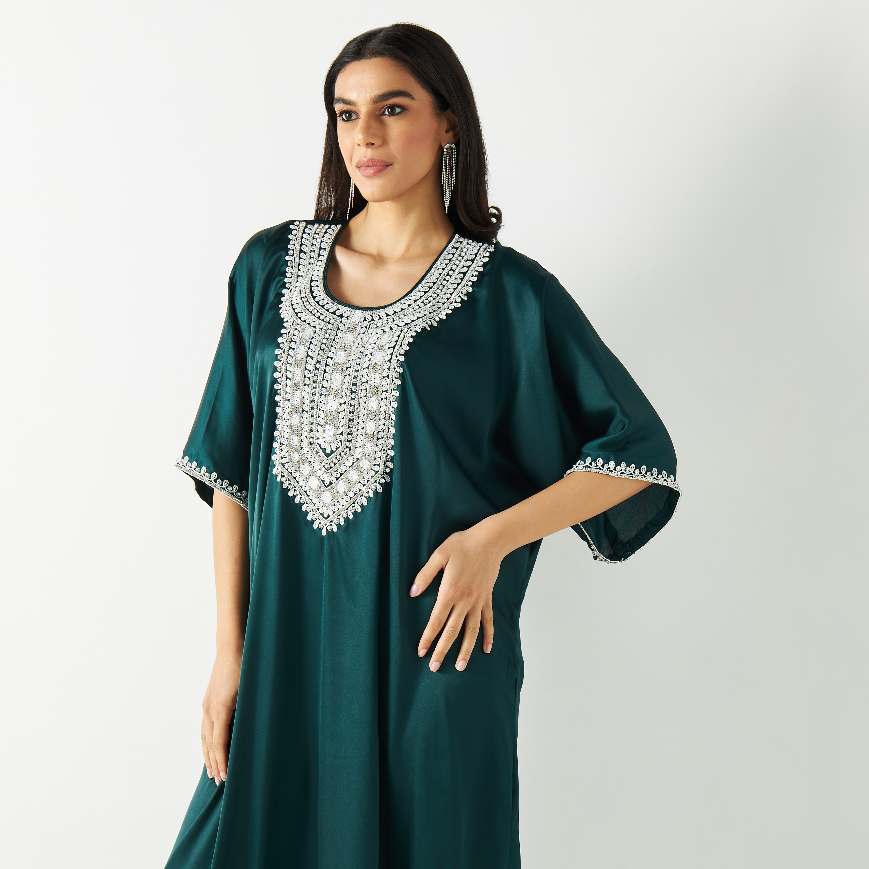 Lace Detail Kaftan with Short Sleeves-women-arabicclothing-kaftan-image-2