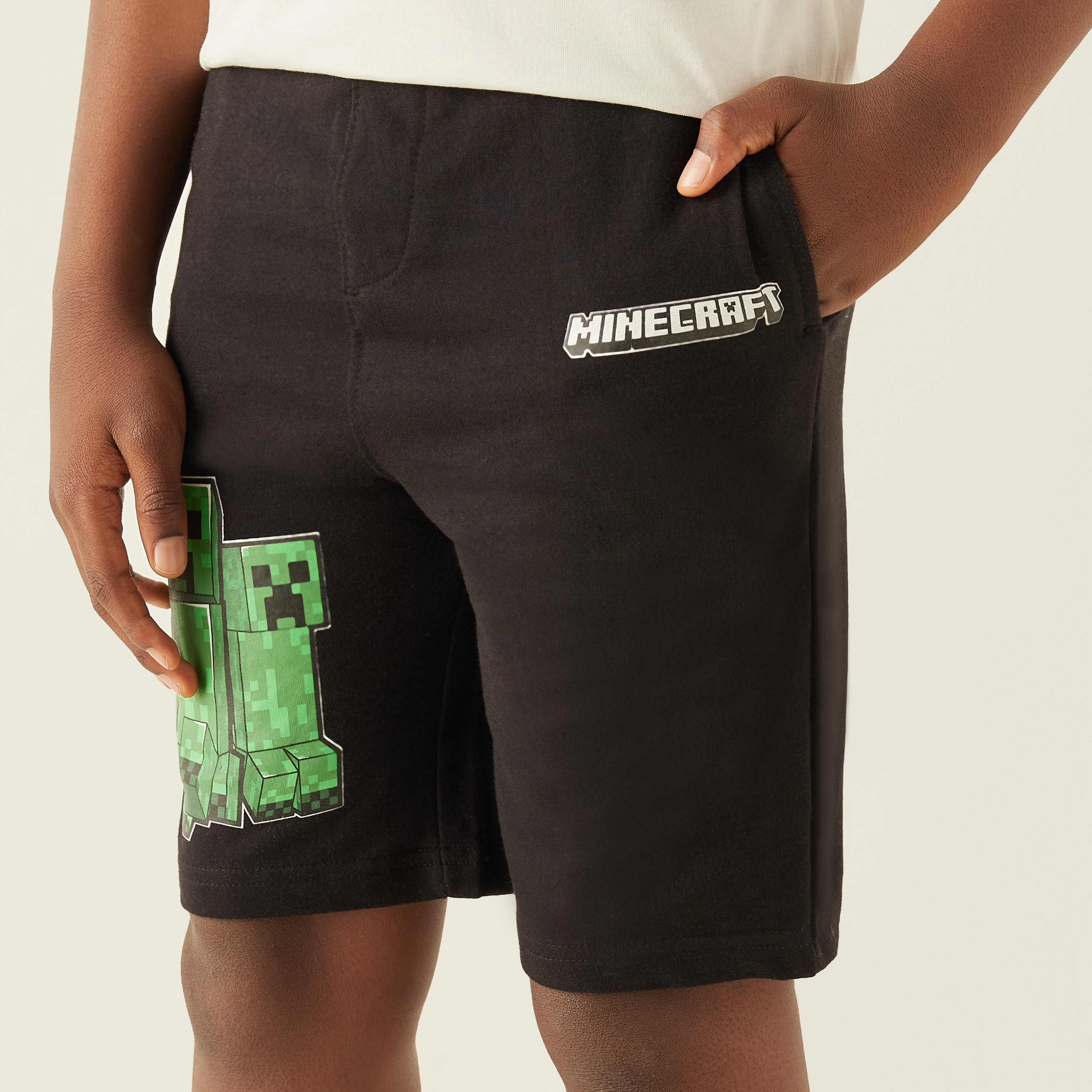 طقم شورت وتيشيرت بطبعات جرافيك-boys-clothing-setsandcoords-image-5
