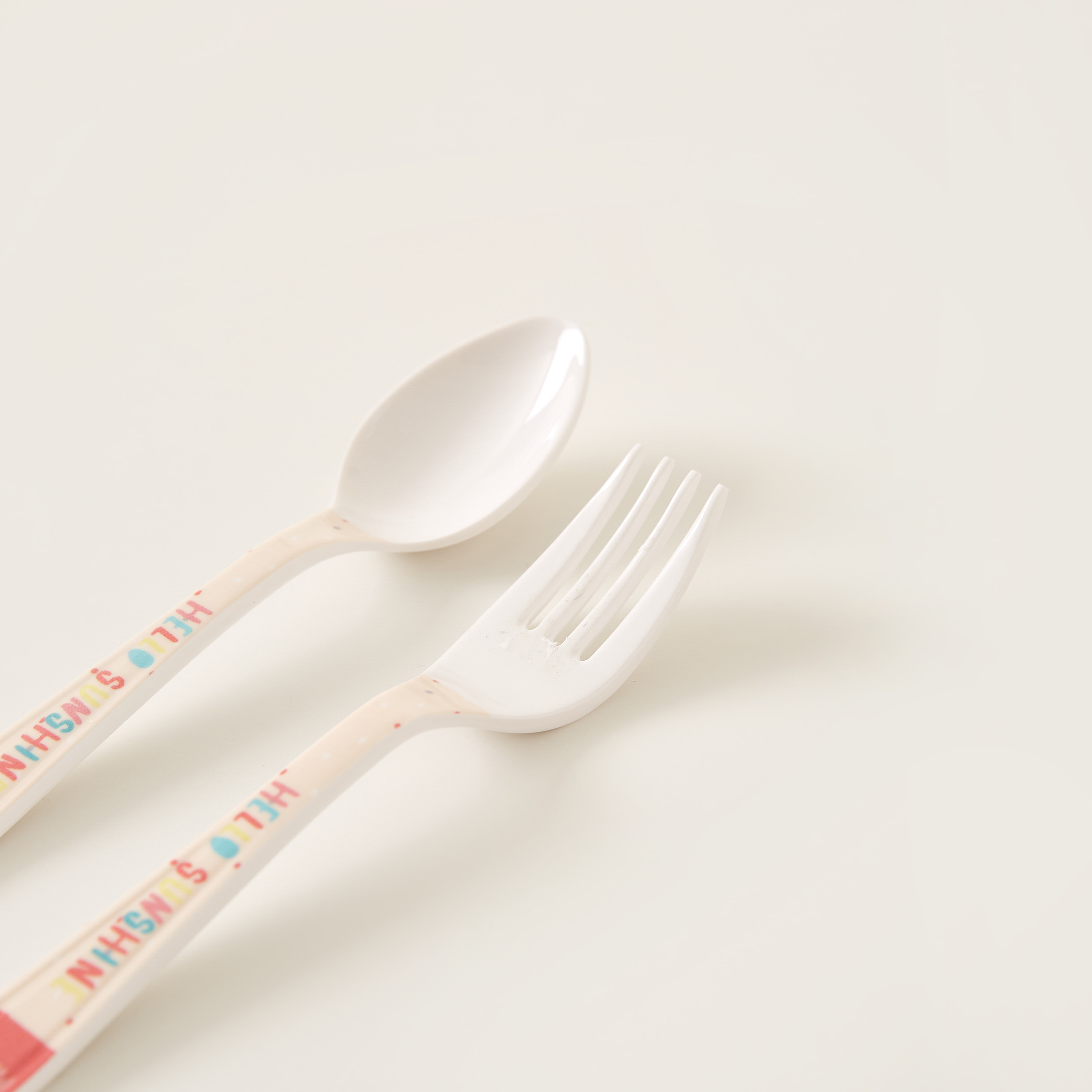 طقم ملعقة وشوّكة بطبعات ميني ماوس من ديزني-baby-feeding-mealtimeessentials-image-3