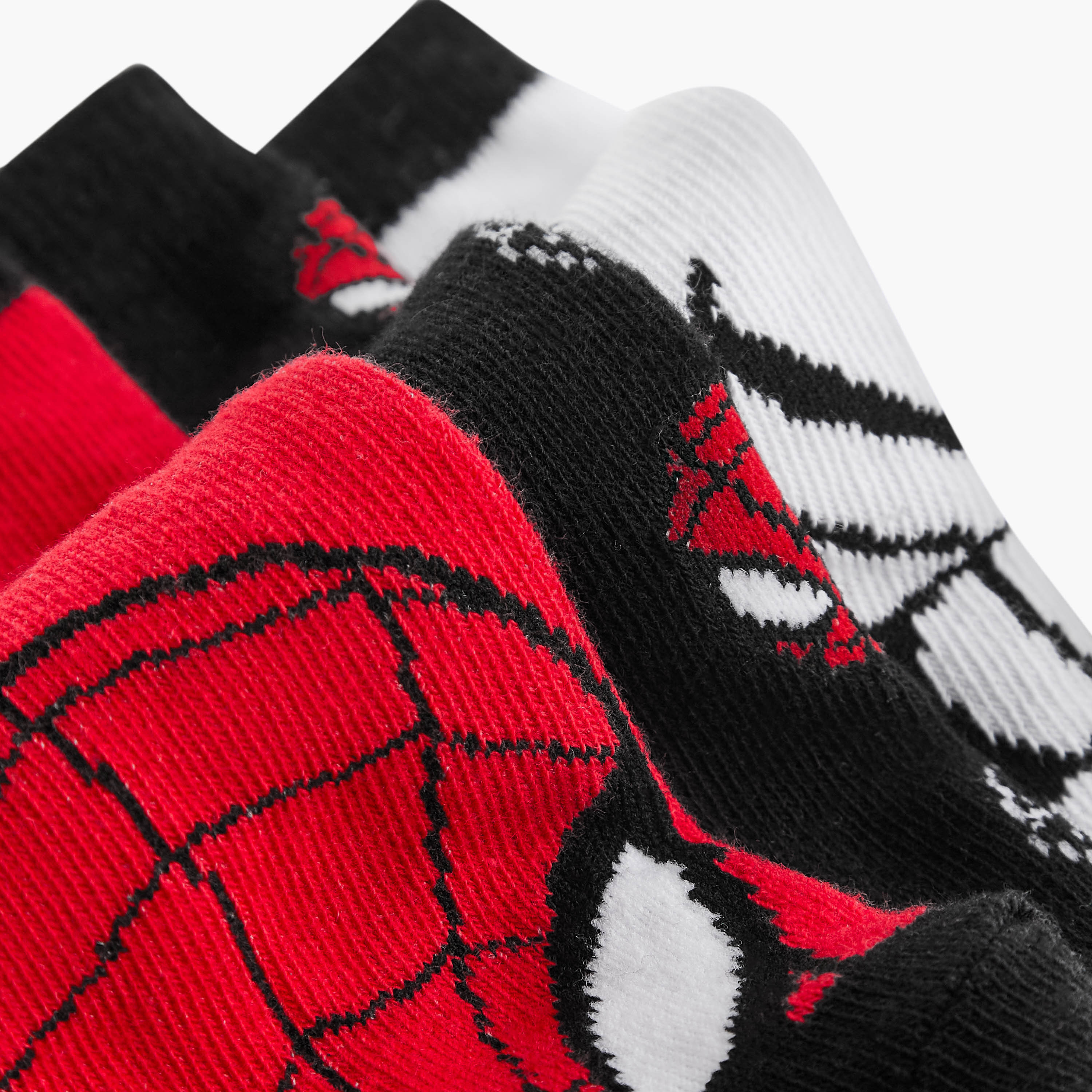 طقم جوارب بطبعات وطول الكاحل عدد 3-boys-accessories-socks-image-2