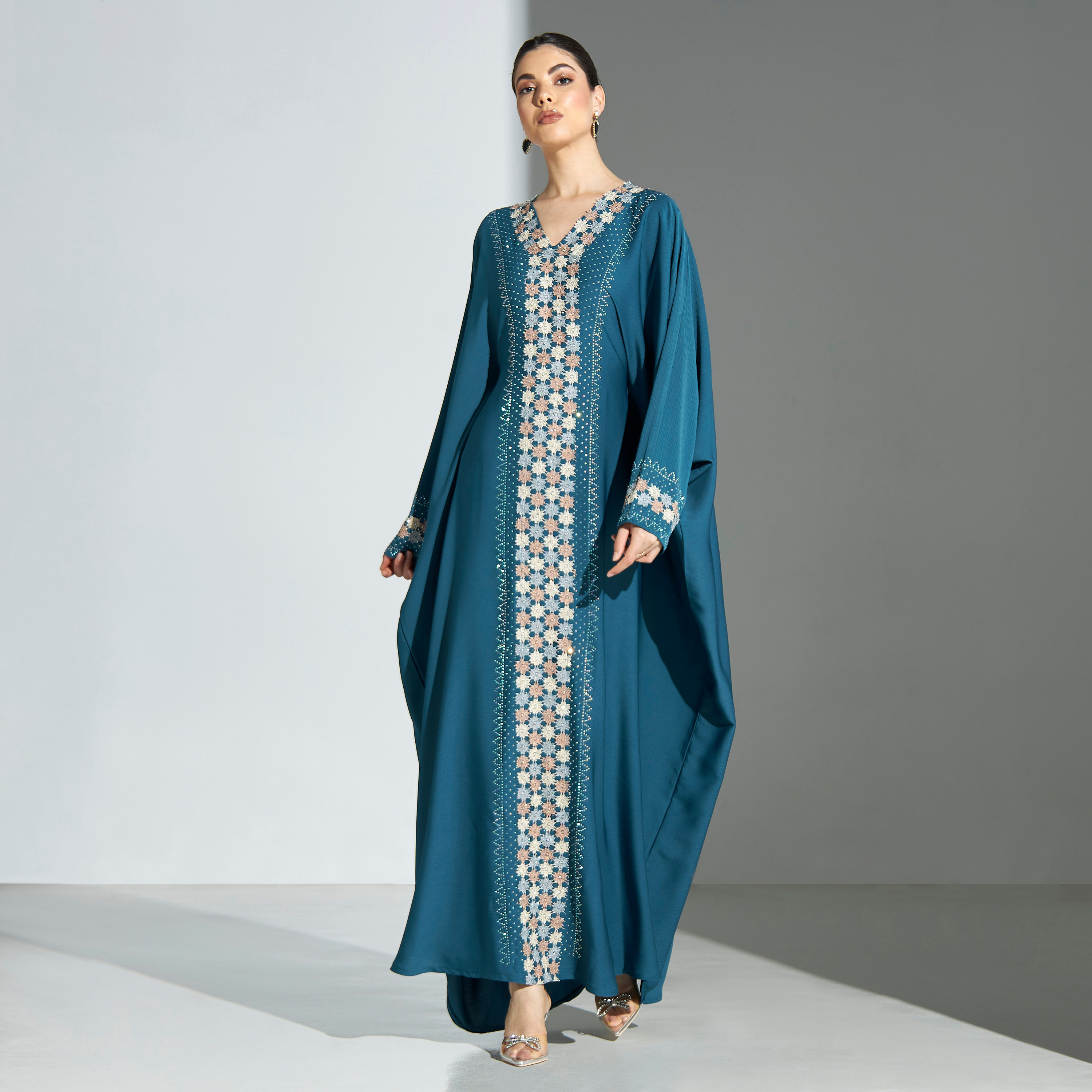 عباية مزينة مع حجاب من مليكة-women-arabicclothing-abayas-image-5