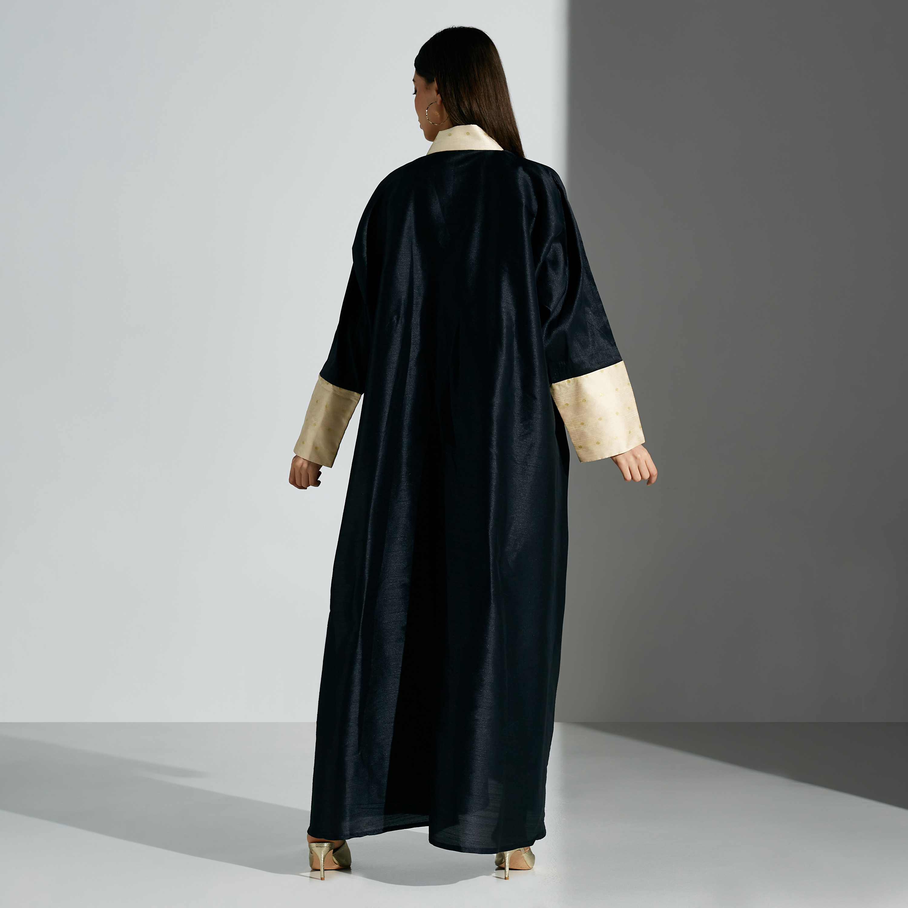 عباية بطبعات مع حجاب من مليكة-women-arabicclothing-abayas-image-5