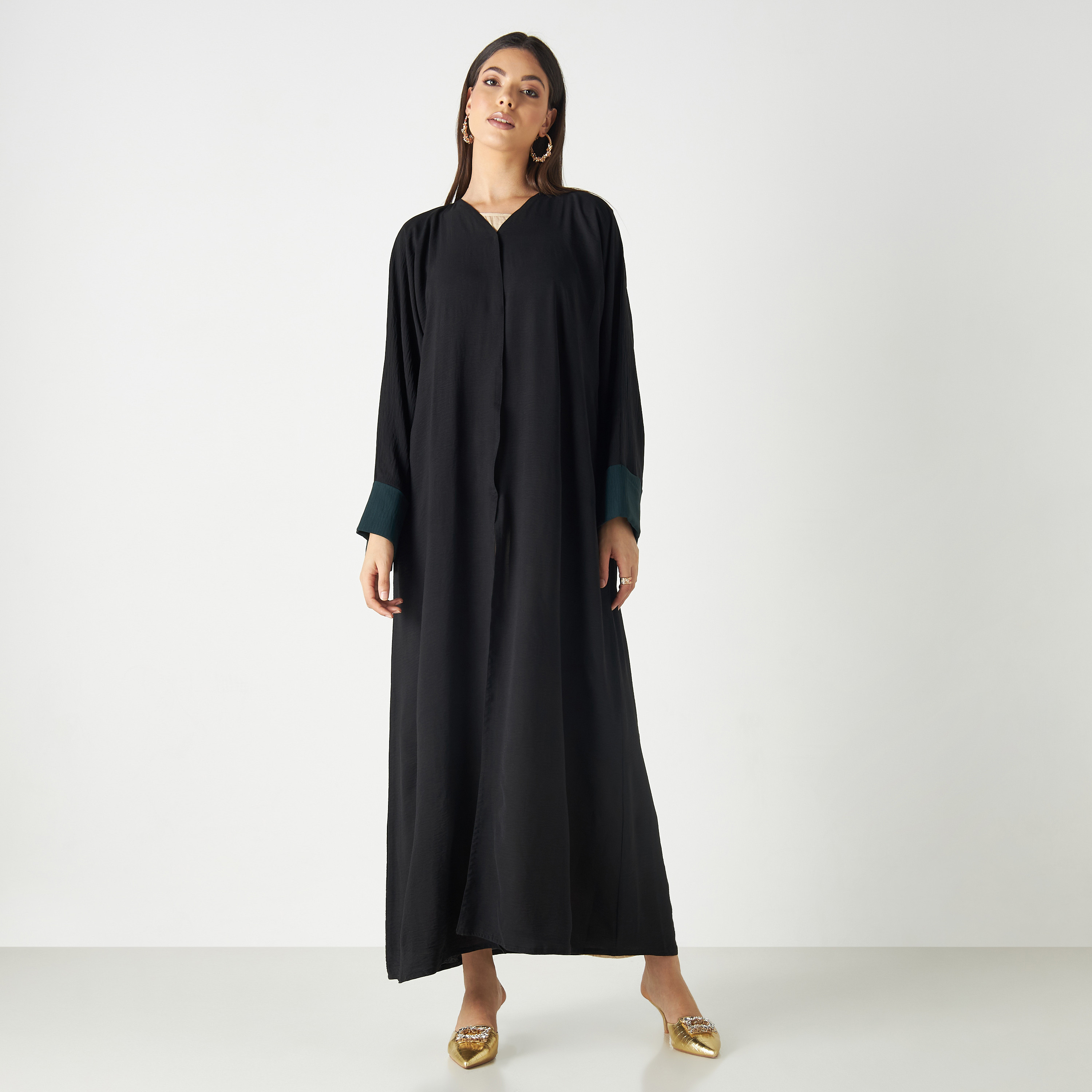 عباية سادة مع حجابين من مليكة - طقم 3 قطع-women-arabicclothing-abayas-image-4