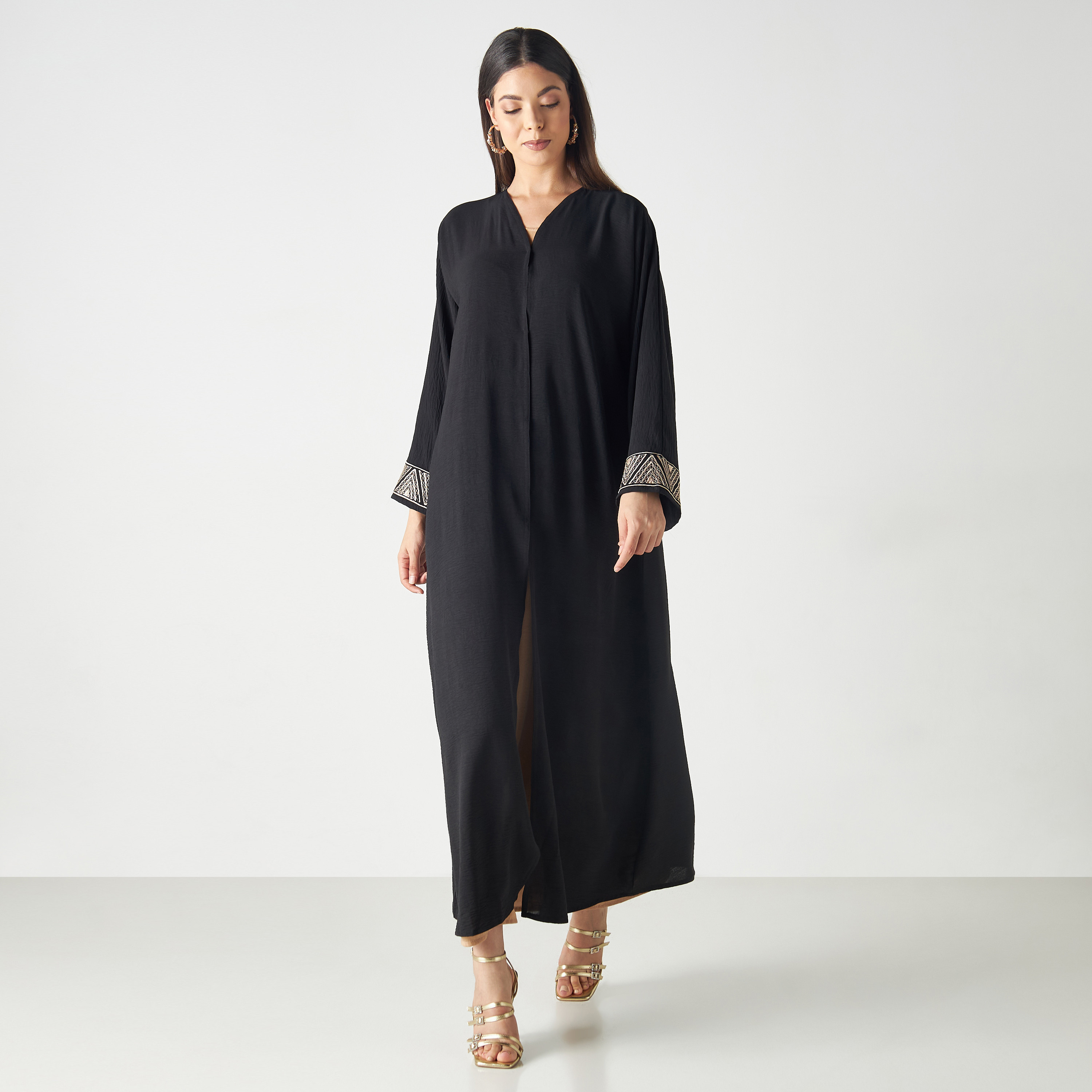 عباية سادة مع 2 حجاب من مليكة - طقم 3 قطع-women-arabicclothing-abayas-image-4